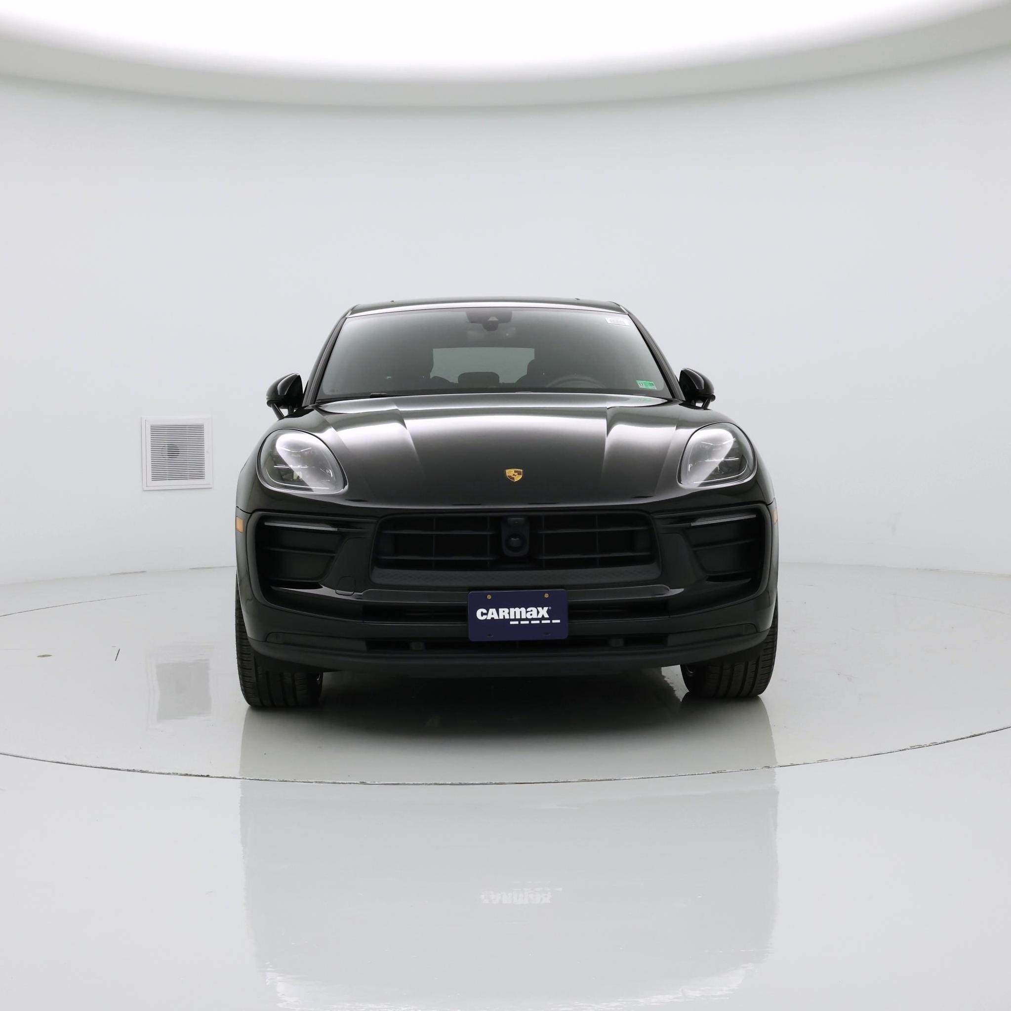 Thumbnail: 2023 Porsche Macan - 5