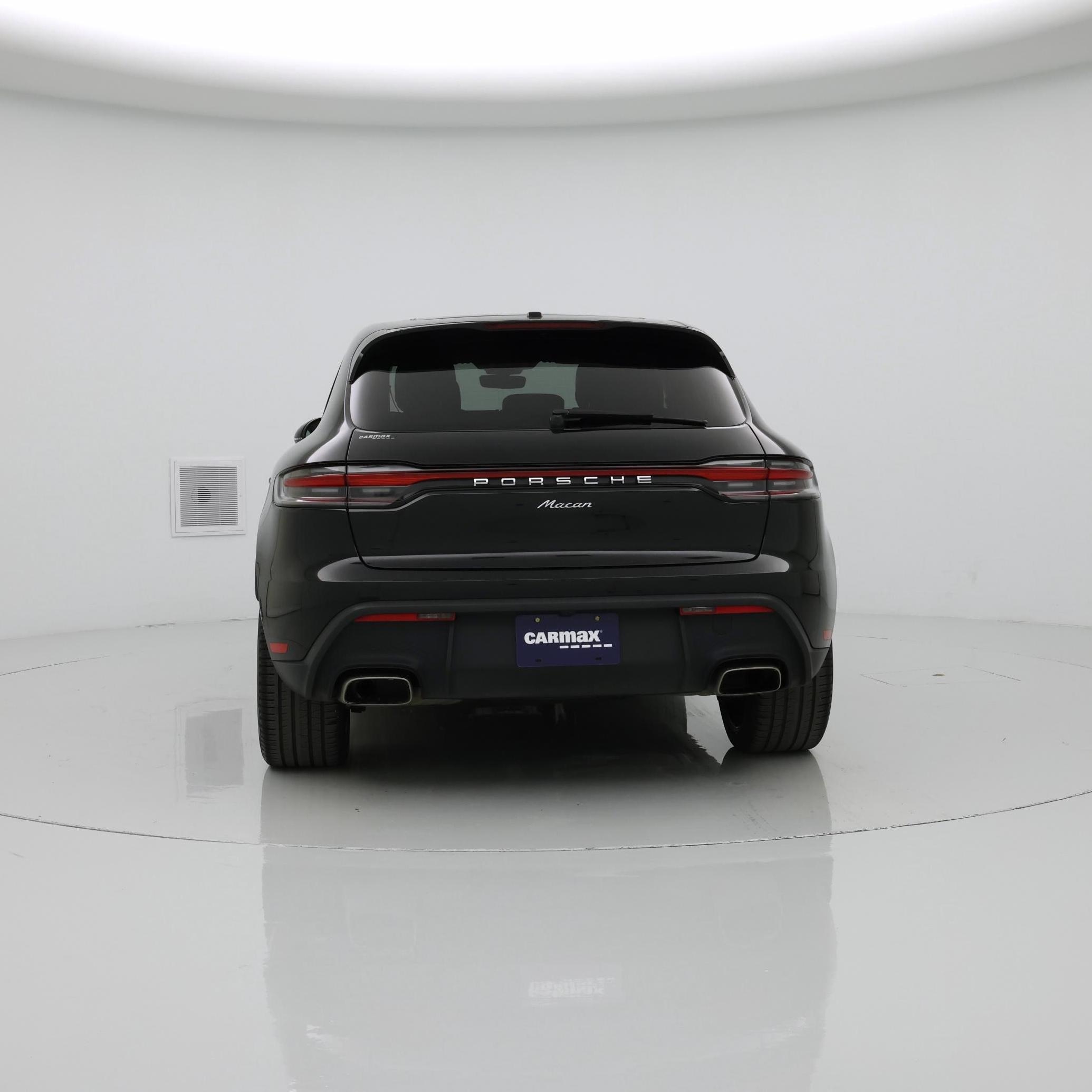 Thumbnail: 2023 Porsche Macan - 6