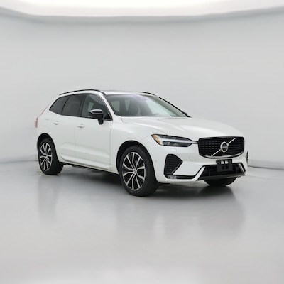 2023 Volvo XC60 B5 Plus Dark Theme