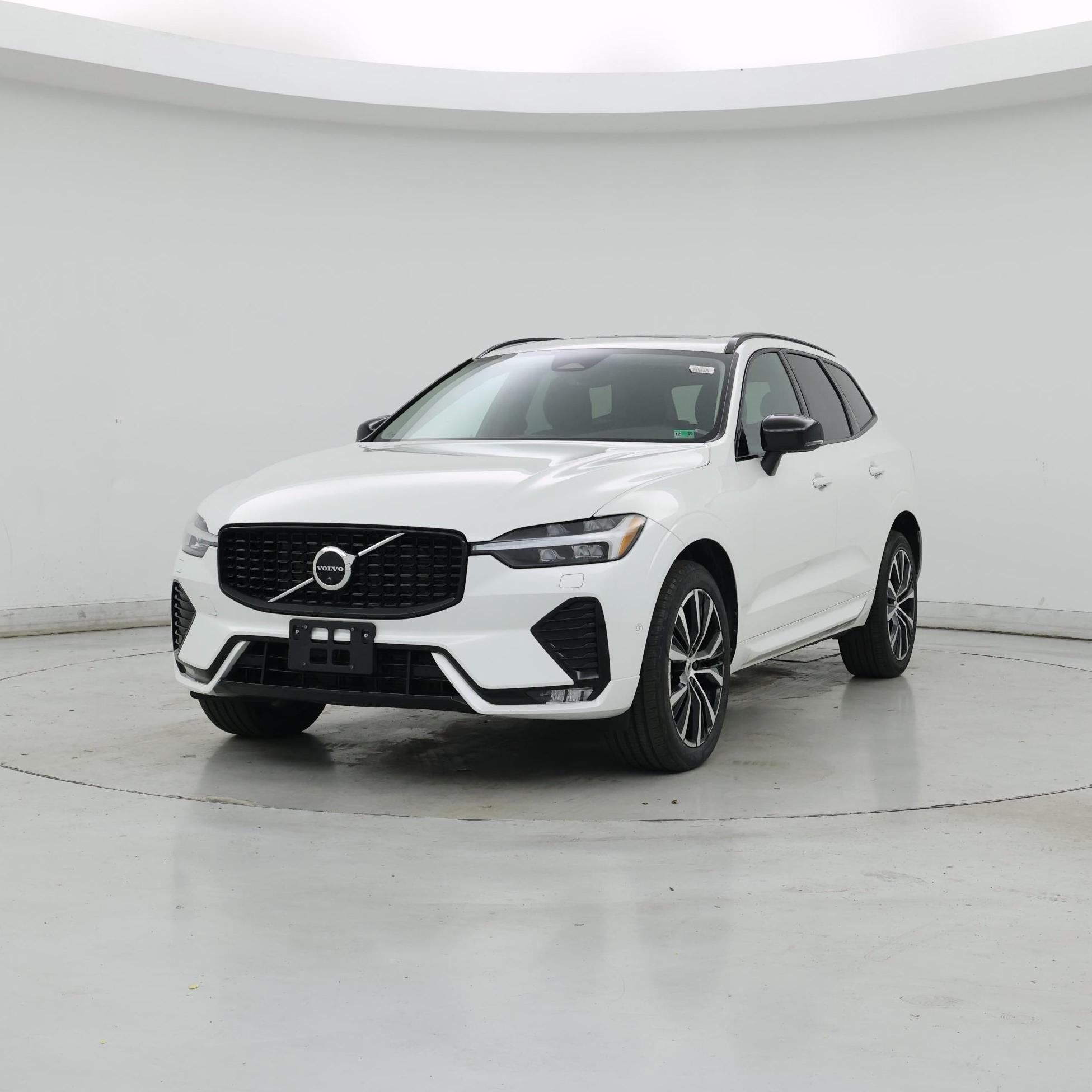 Thumbnail: 2023 Volvo XC60 - 4