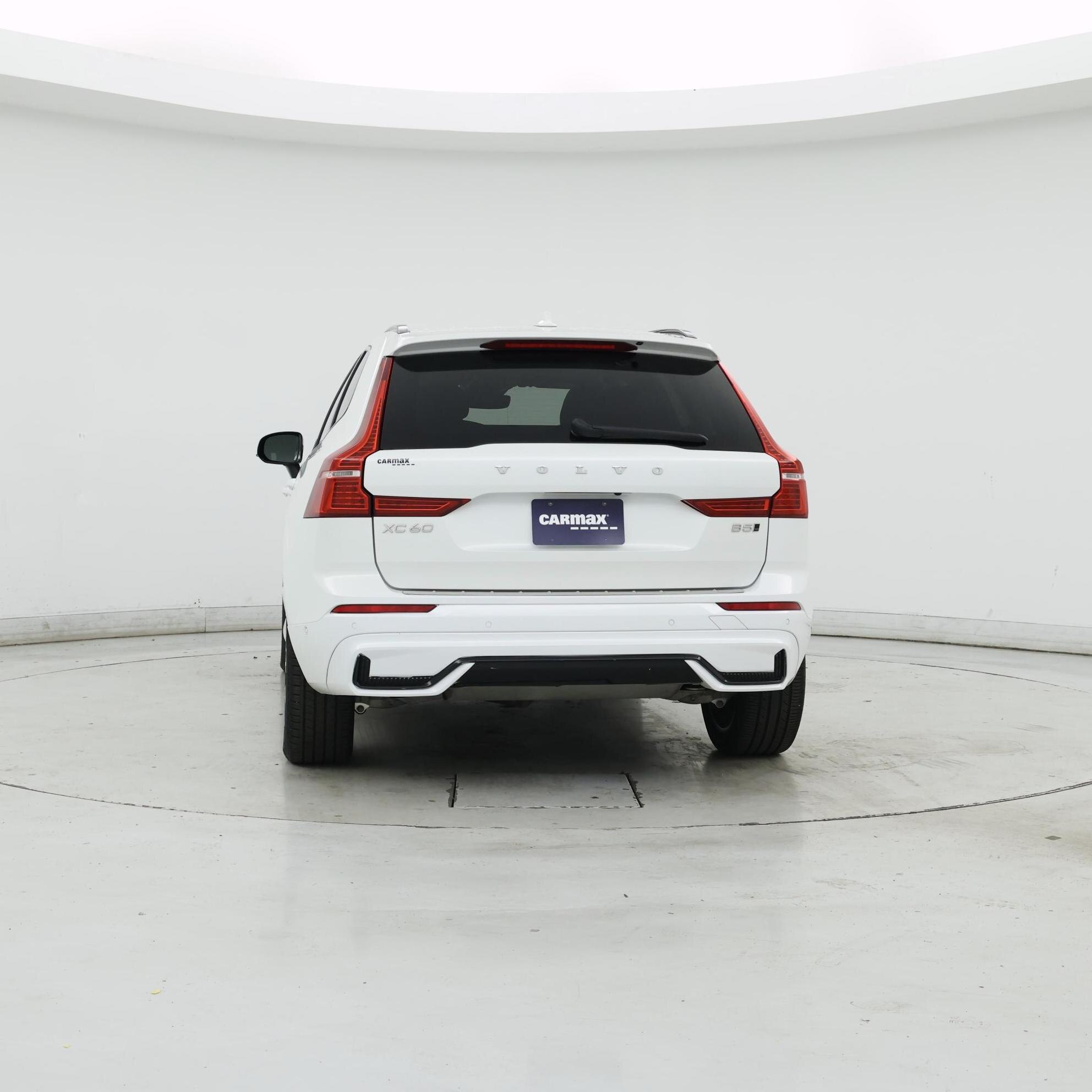 Thumbnail: 2023 Volvo XC60 - 6