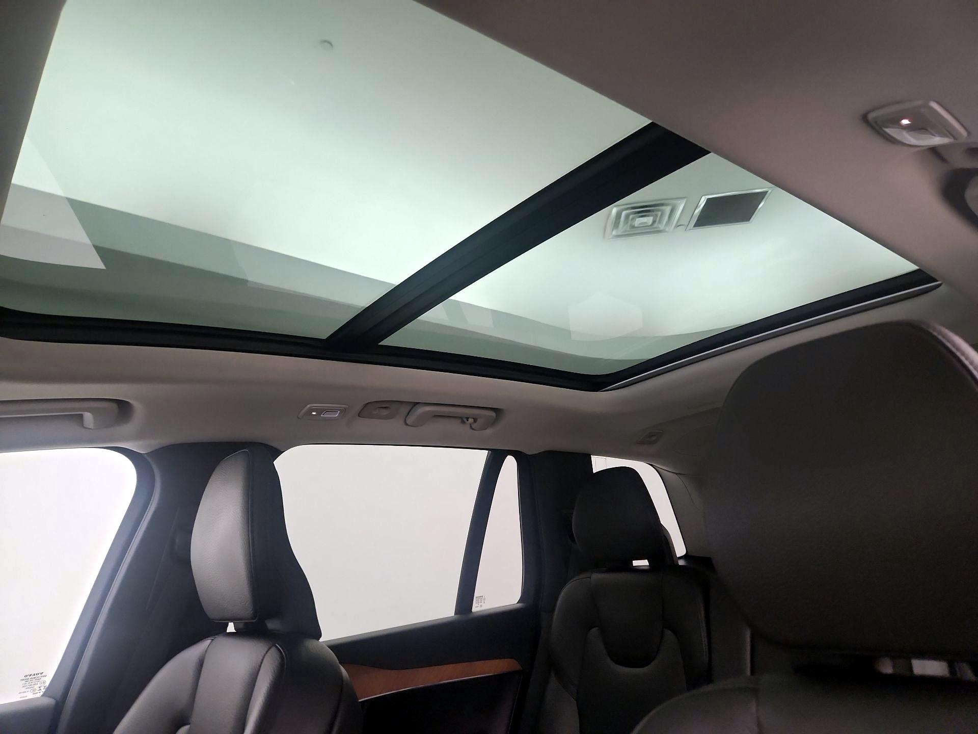 Thumbnail: 2023 Volvo XC90 - 20