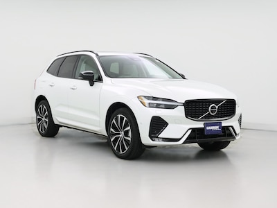 2024 Volvo XC60 B5 Plus Dark Theme