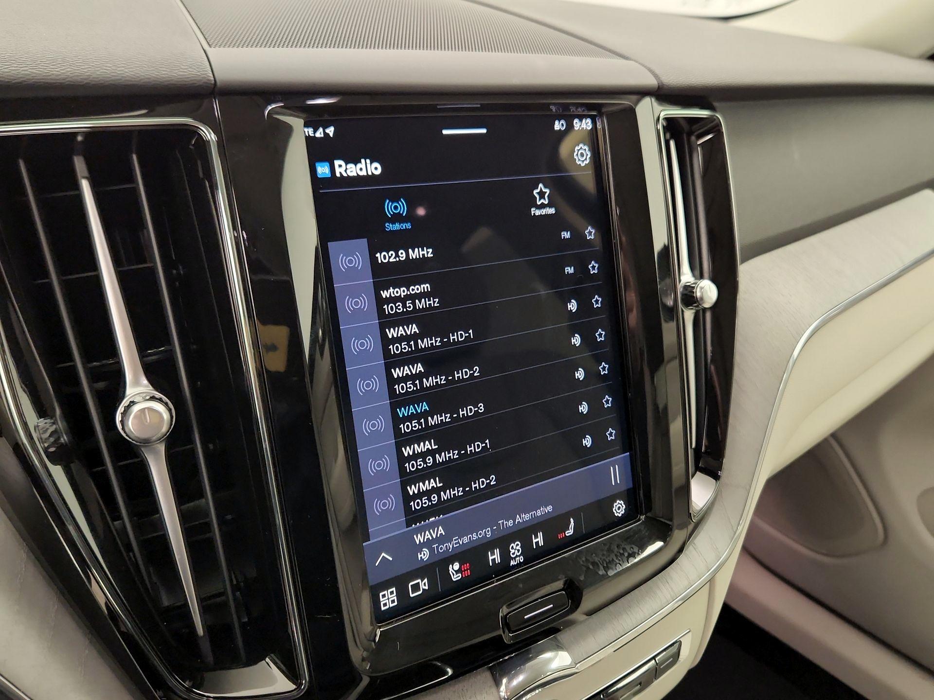 Thumbnail: 2024 Volvo XC60 - 15