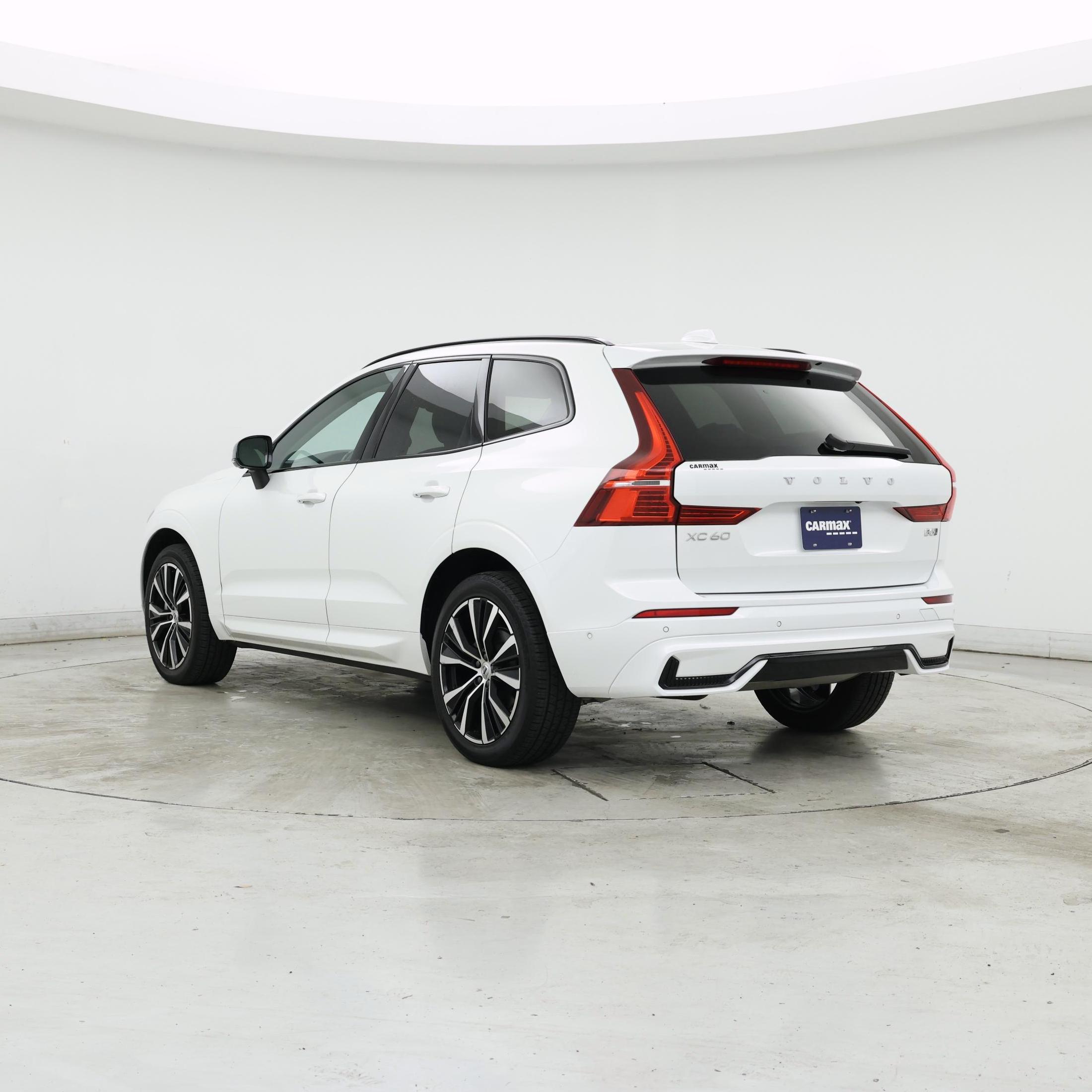 Thumbnail: 2024 Volvo XC60 - 2