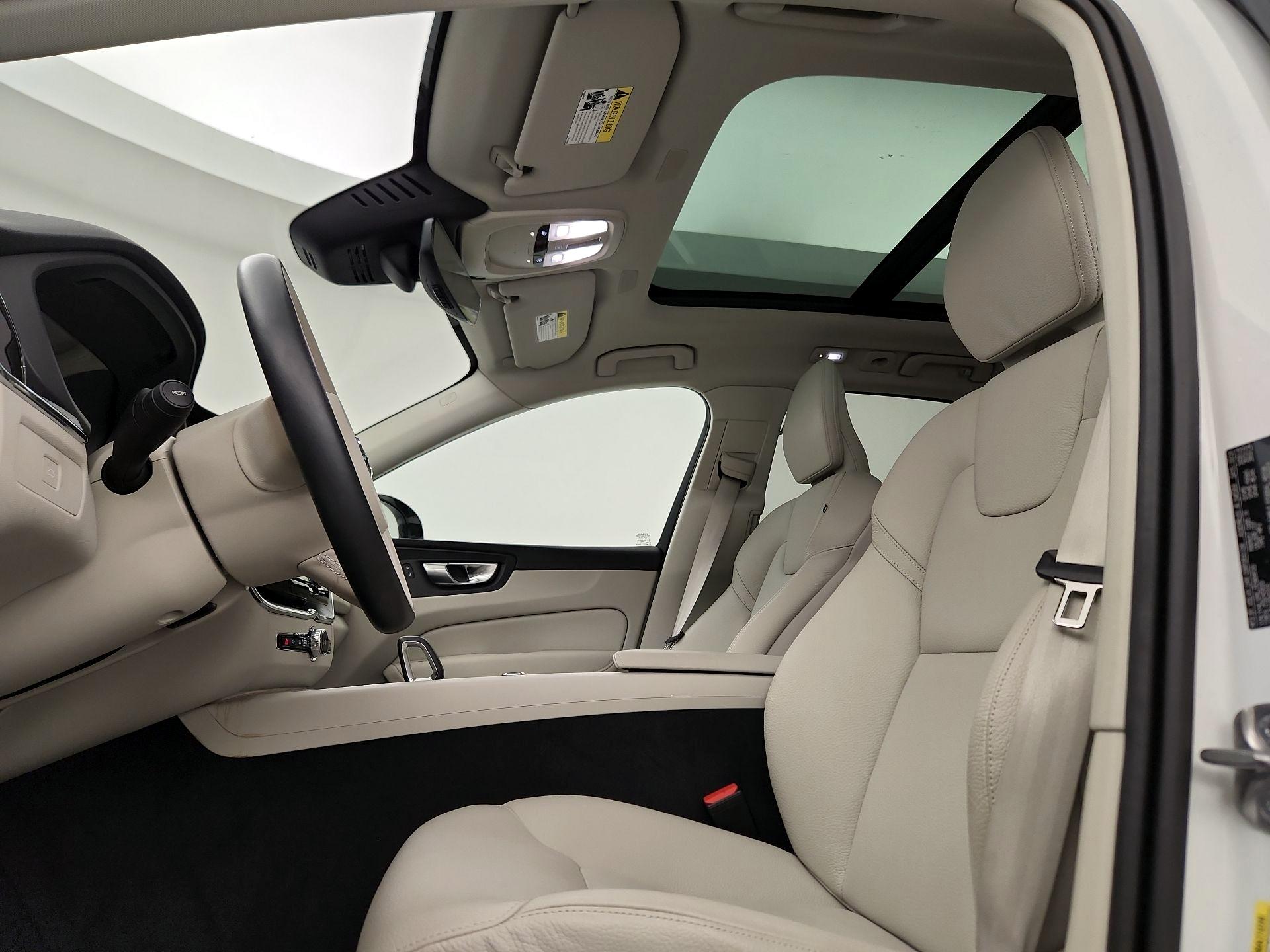 Thumbnail: 2024 Volvo XC60 - 19