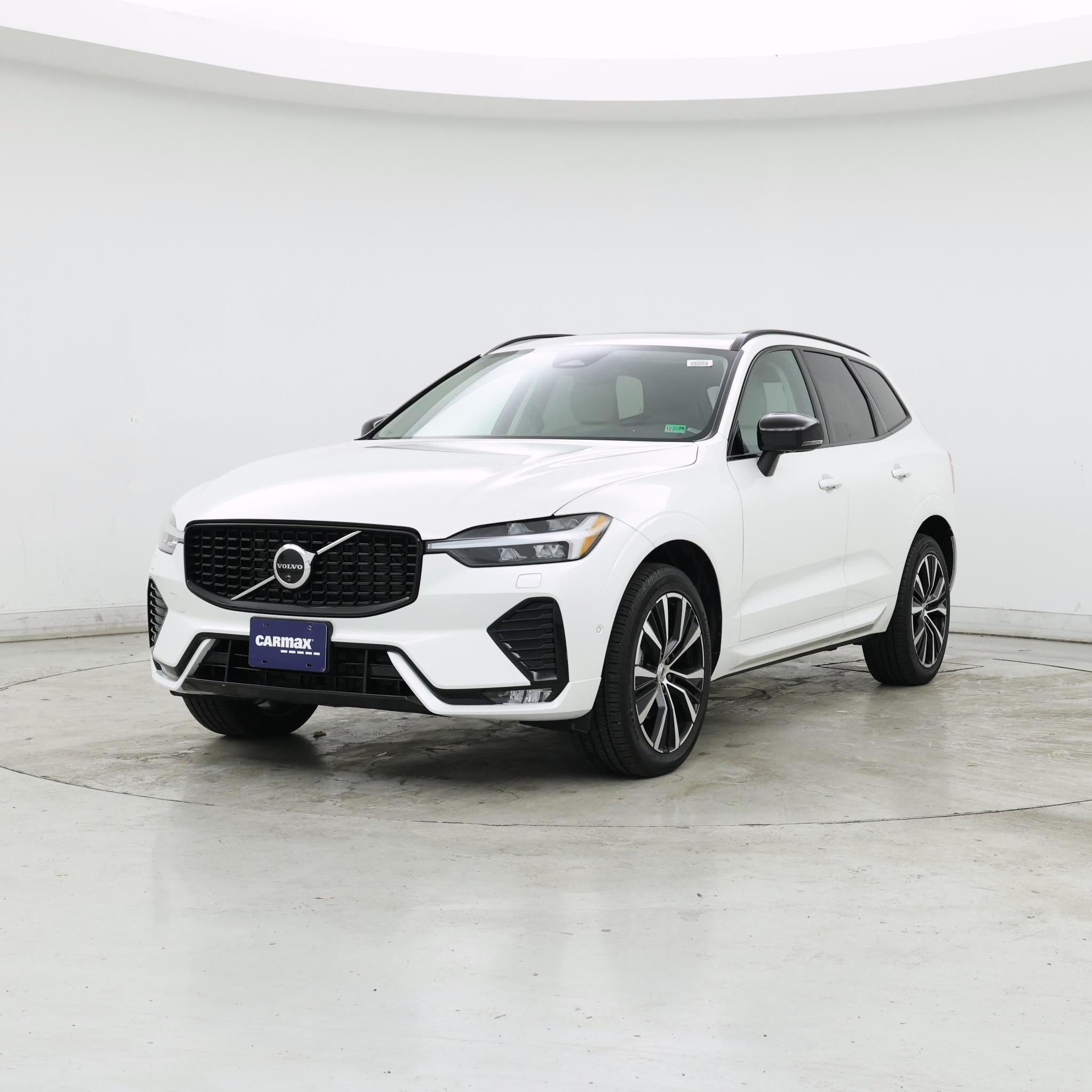 Thumbnail: 2024 Volvo XC60 - 4