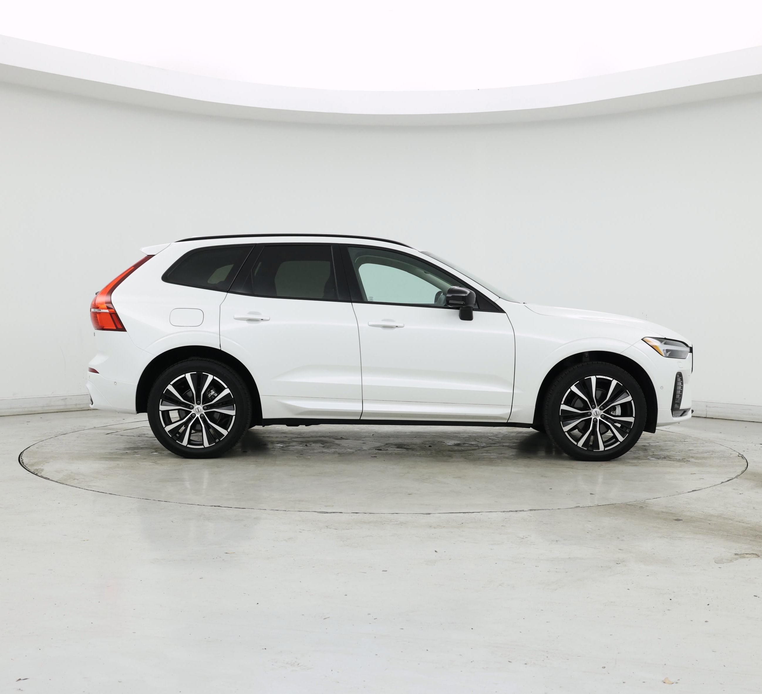Thumbnail: 2024 Volvo XC60 - 7