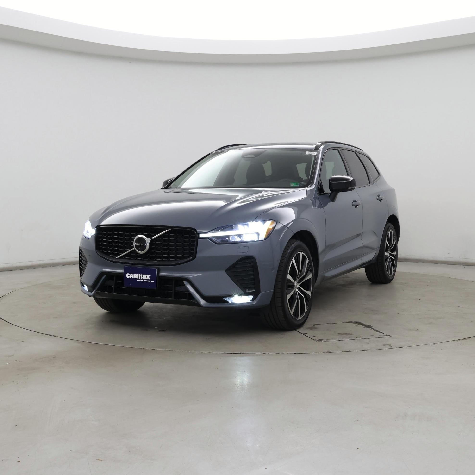 Thumbnail: 2023 Volvo XC60 - 4
