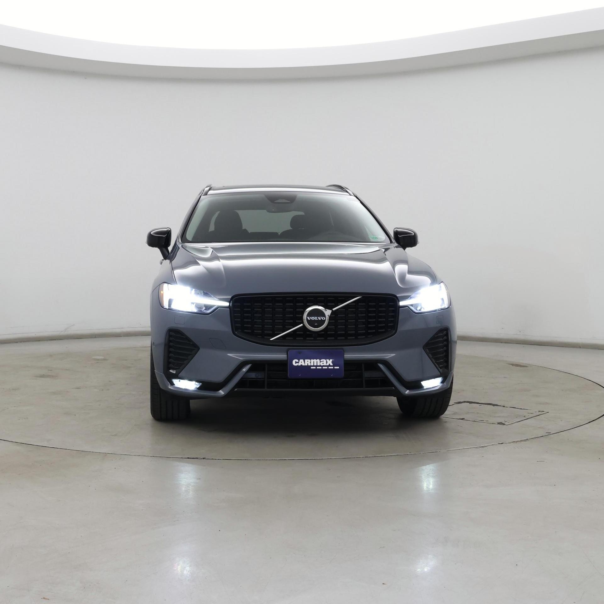 Thumbnail: 2023 Volvo XC60 - 5