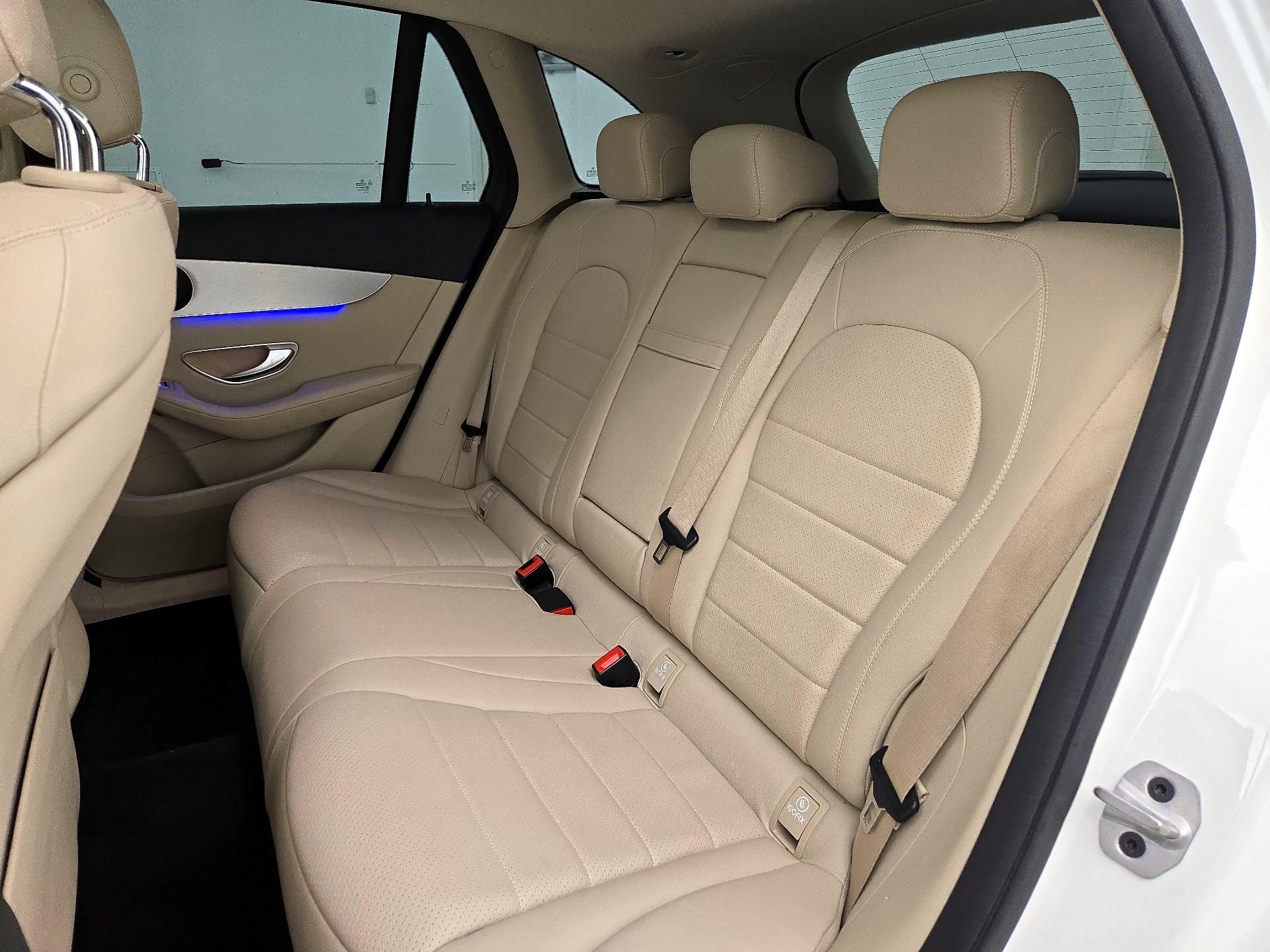 Thumbnail: 2022 Mercedes-Benz GLC - 20