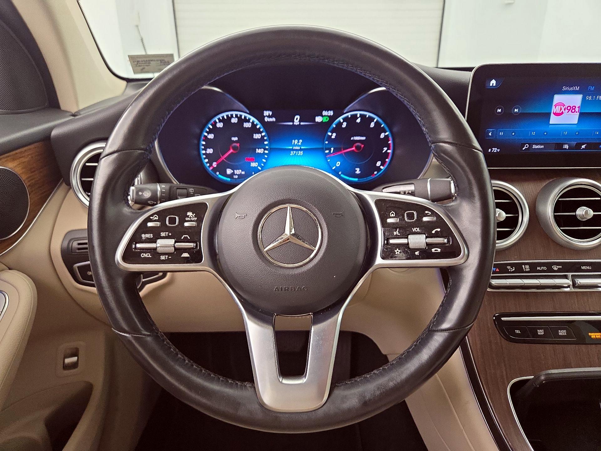 Thumbnail: 2022 Mercedes-Benz GLC - 10