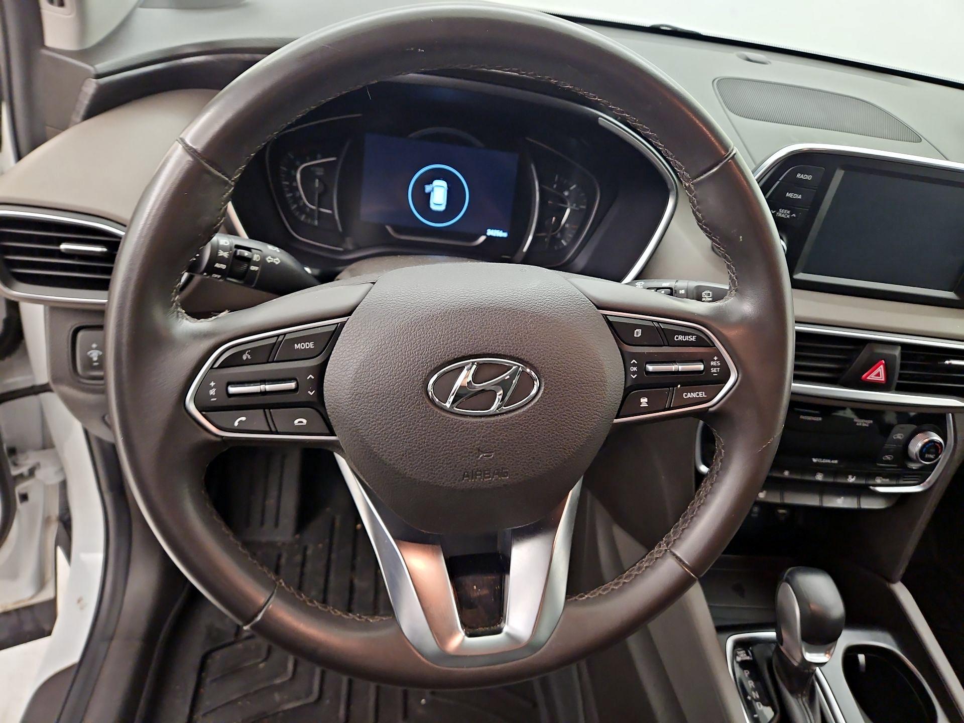 Thumbnail: 2020 Hyundai Santa Fe - 10