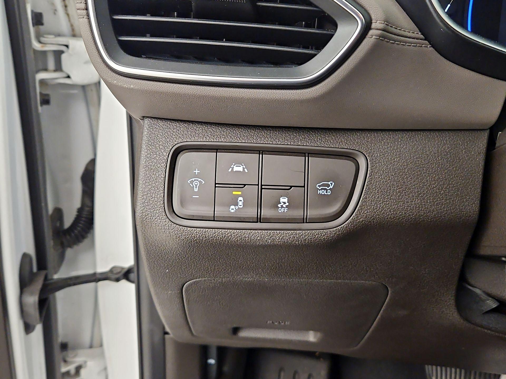 Thumbnail: 2020 Hyundai Santa Fe - 13