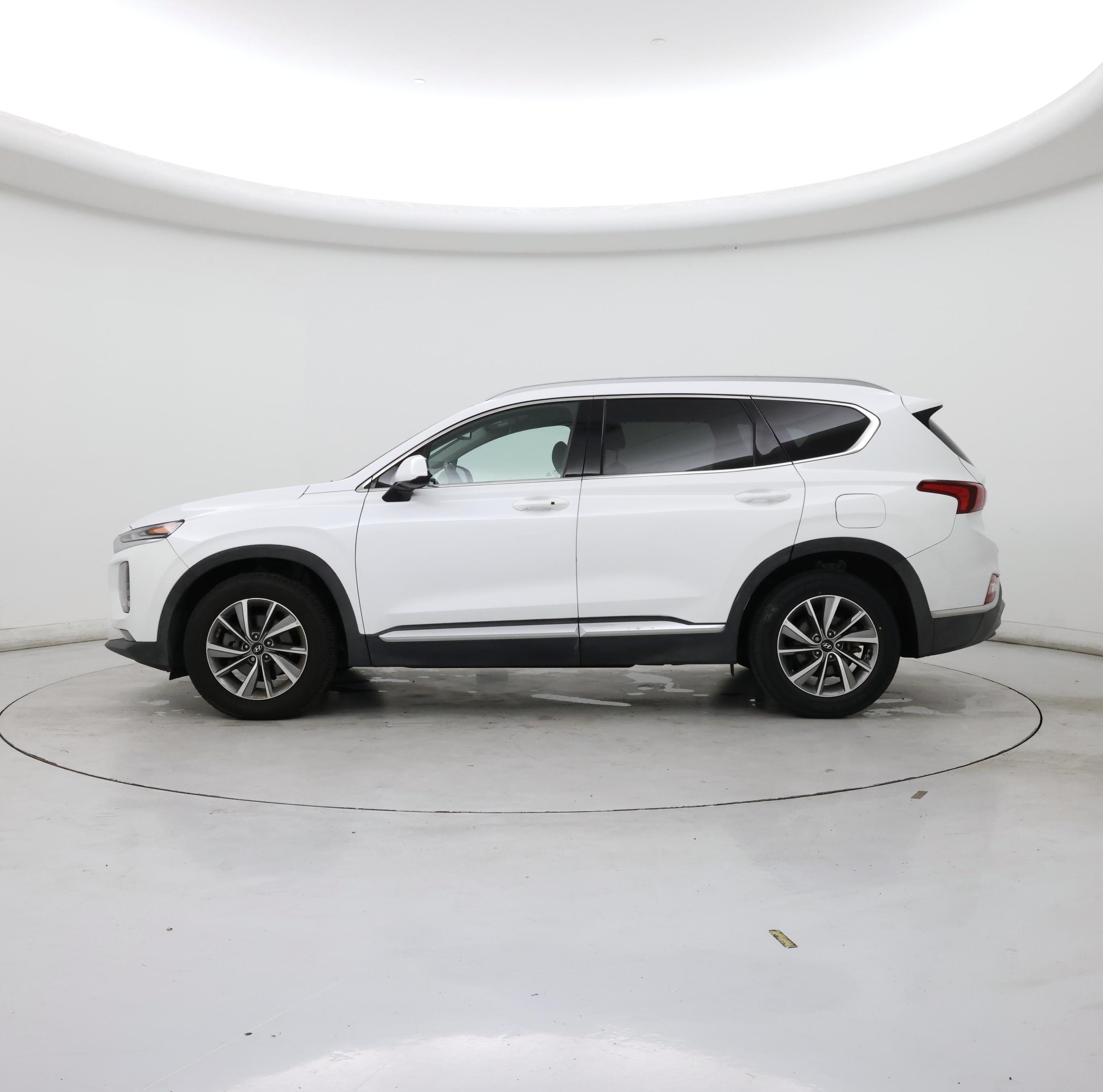 Thumbnail: 2020 Hyundai Santa Fe - 3