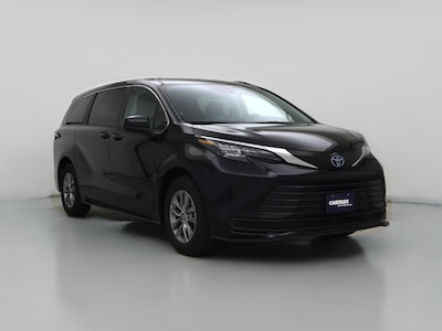 2024 Toyota Sienna Hybrid LE