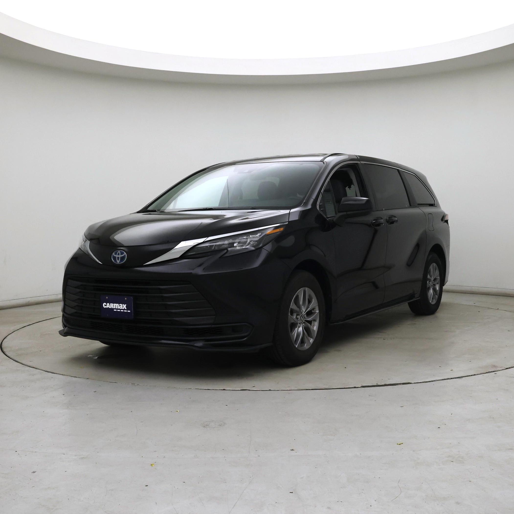 Thumbnail: 2024 Toyota Sienna - 4