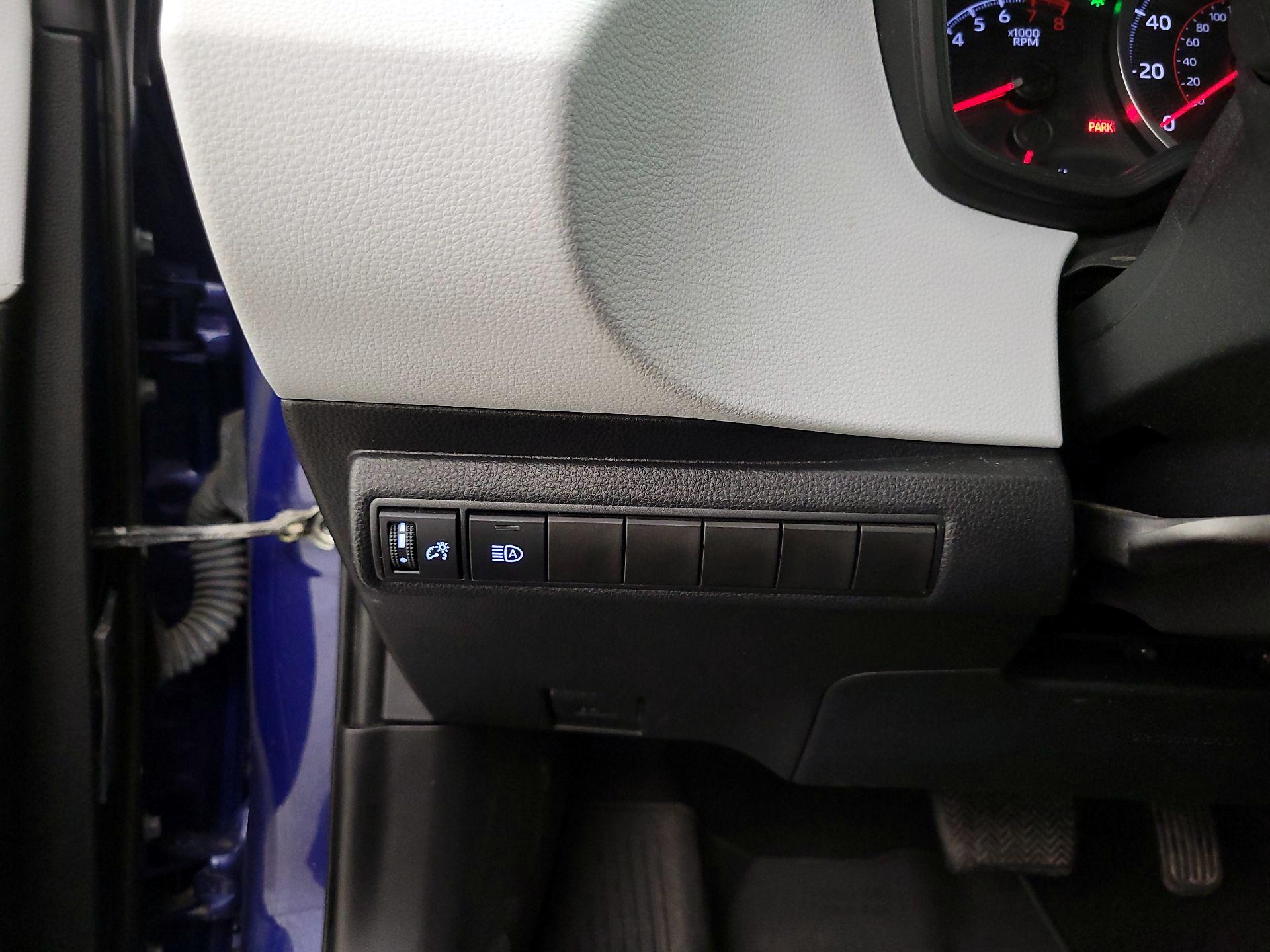 Thumbnail: 2024 Toyota Corolla - 13