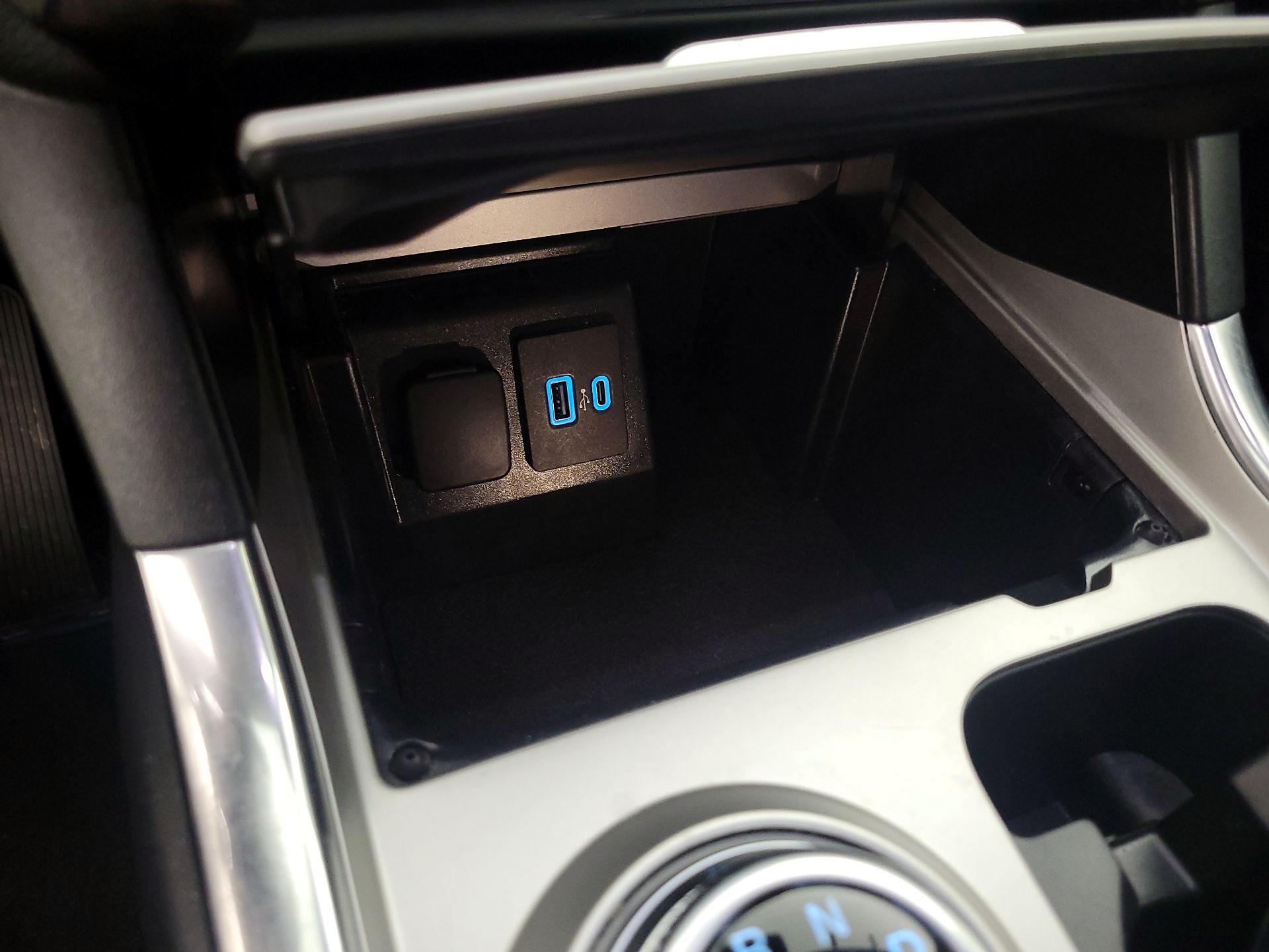 Thumbnail: 2023 Ford Explorer - 18