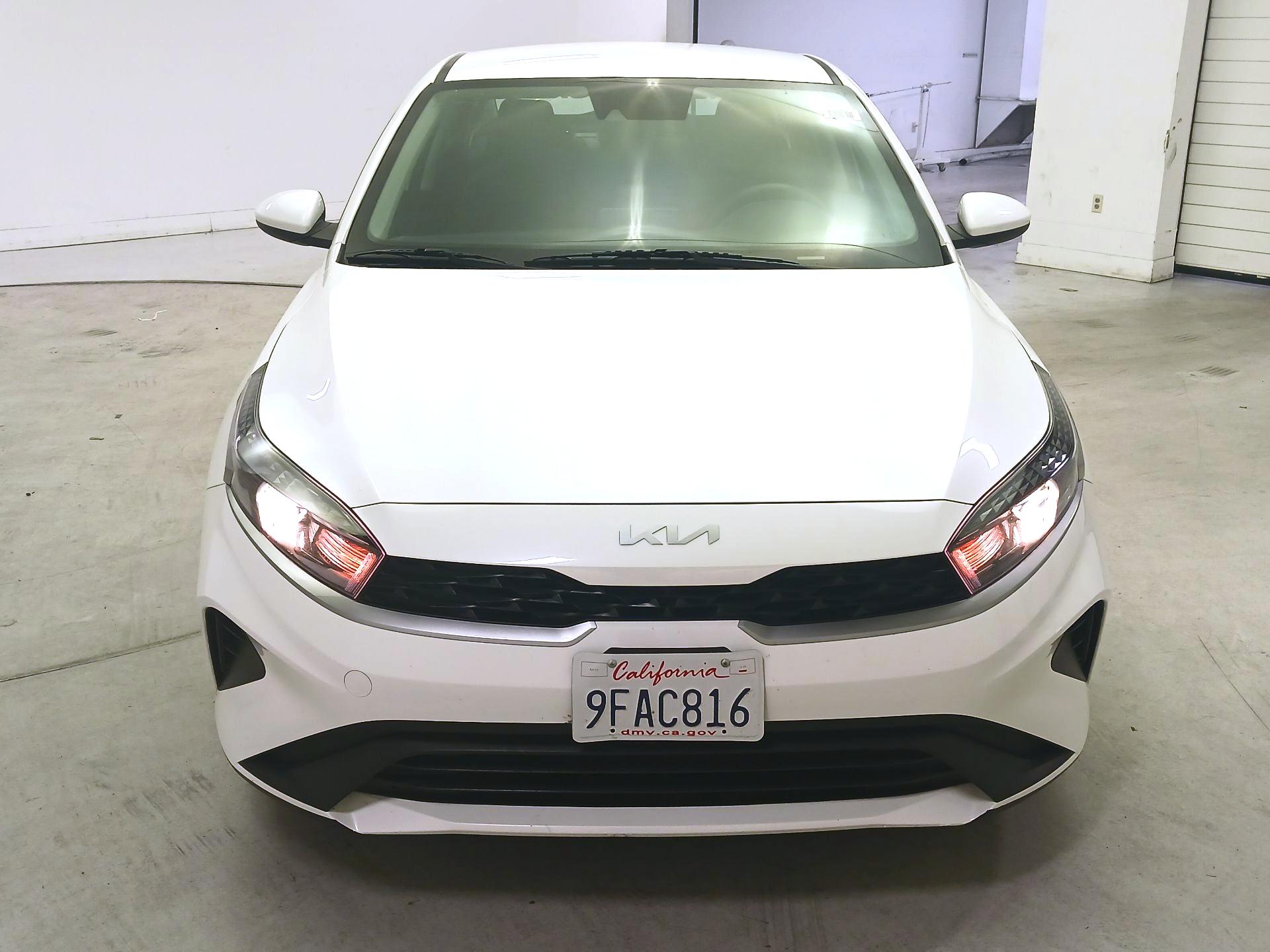 Thumbnail: 2023 Kia Forte - 2