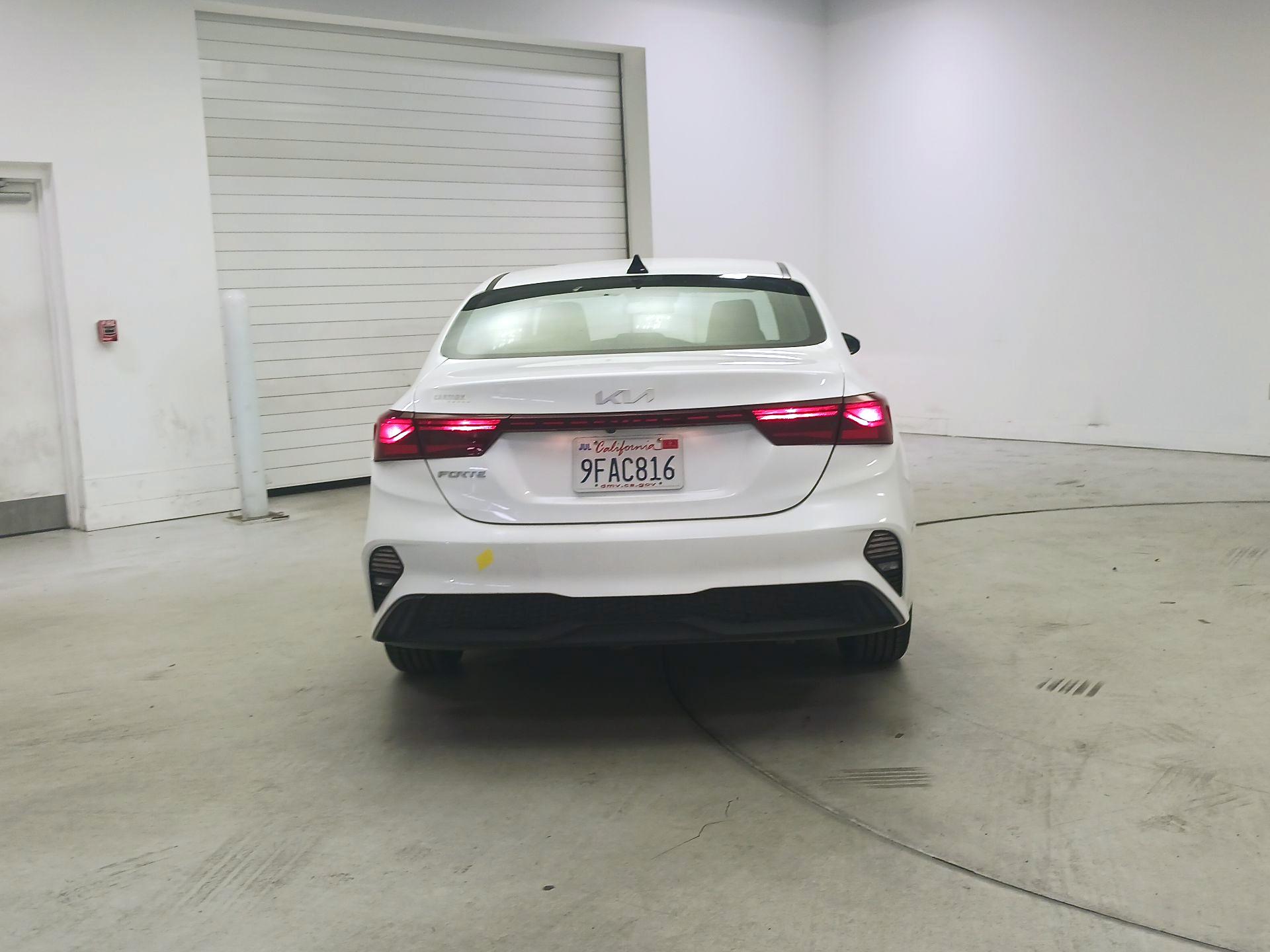 Thumbnail: 2023 Kia Forte - 6