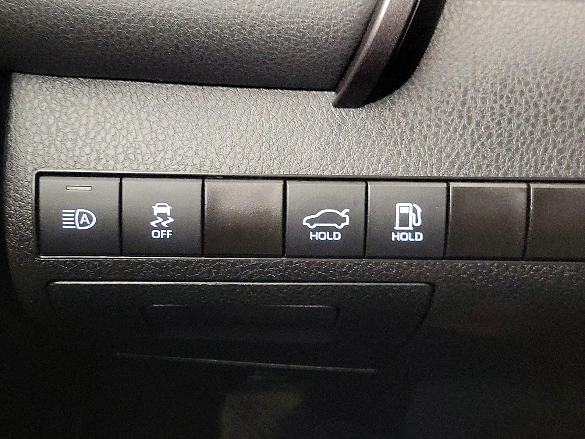 Thumbnail: 2023 Toyota Camry - 13