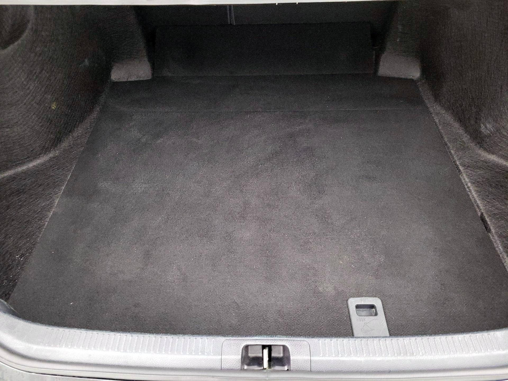 Thumbnail: 2023 Toyota Camry - 20