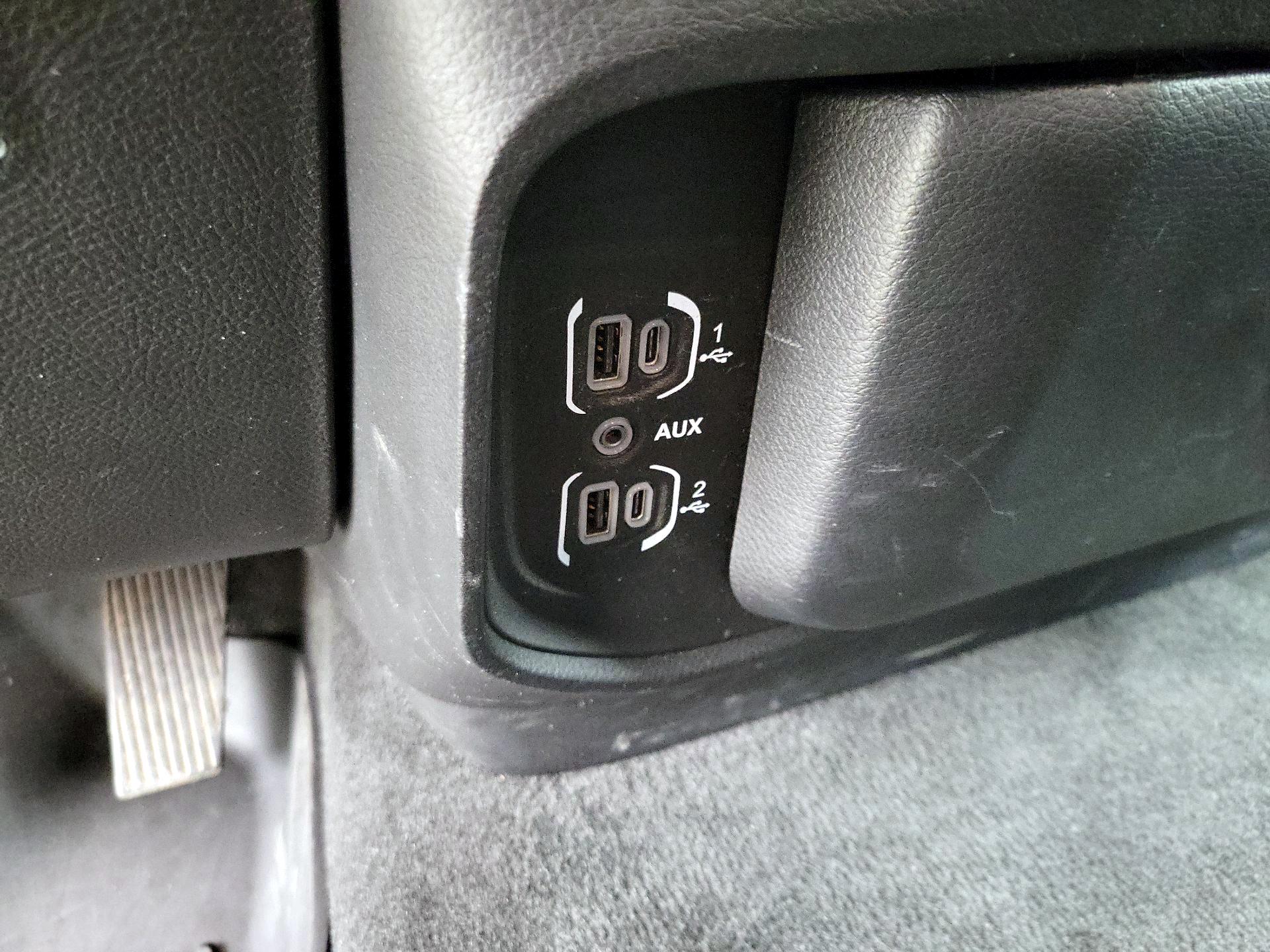 Thumbnail: 2023 RAM 1500 - 18