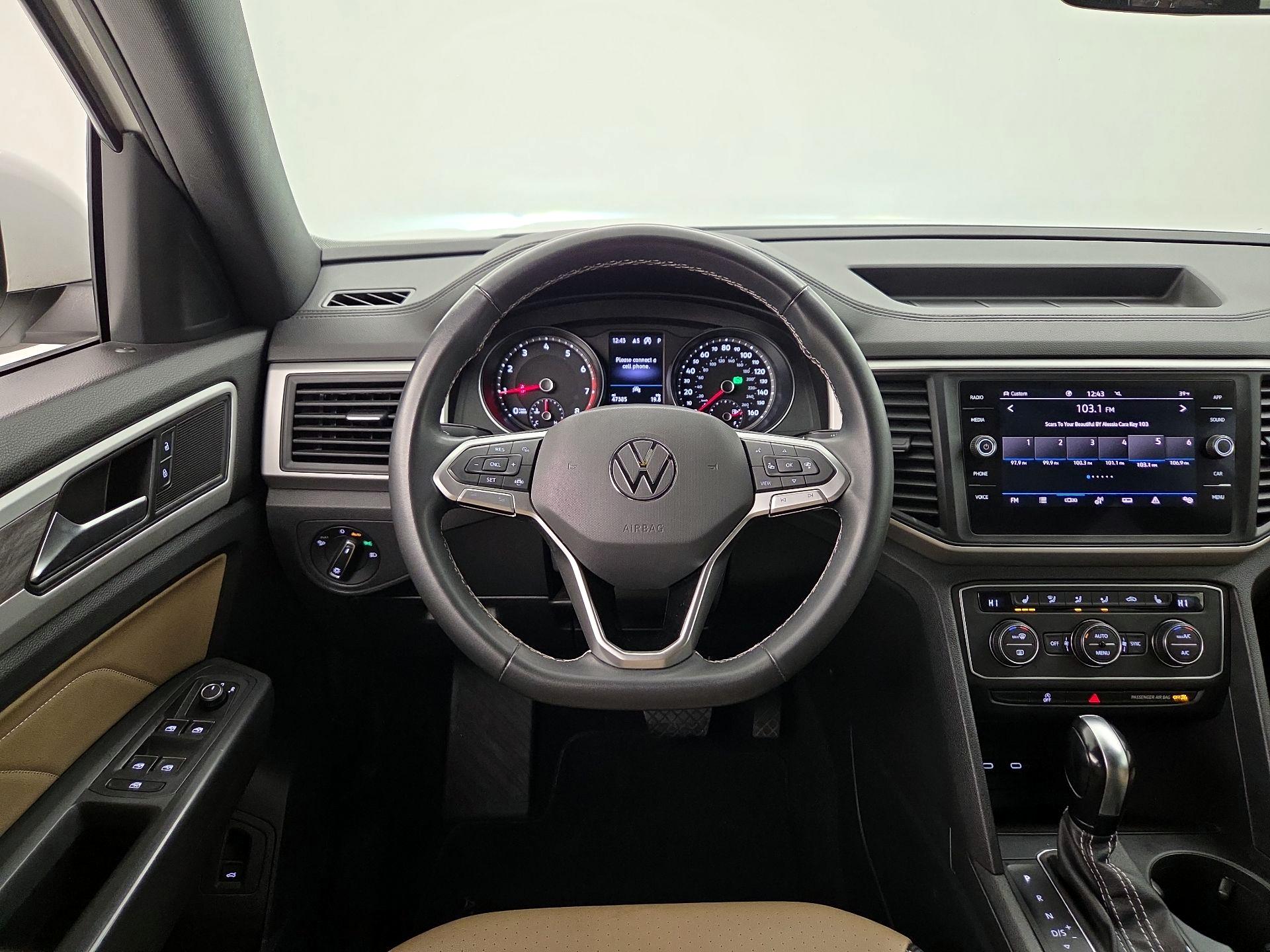 Thumbnail: 2021 Volkswagen Atlas - 10
