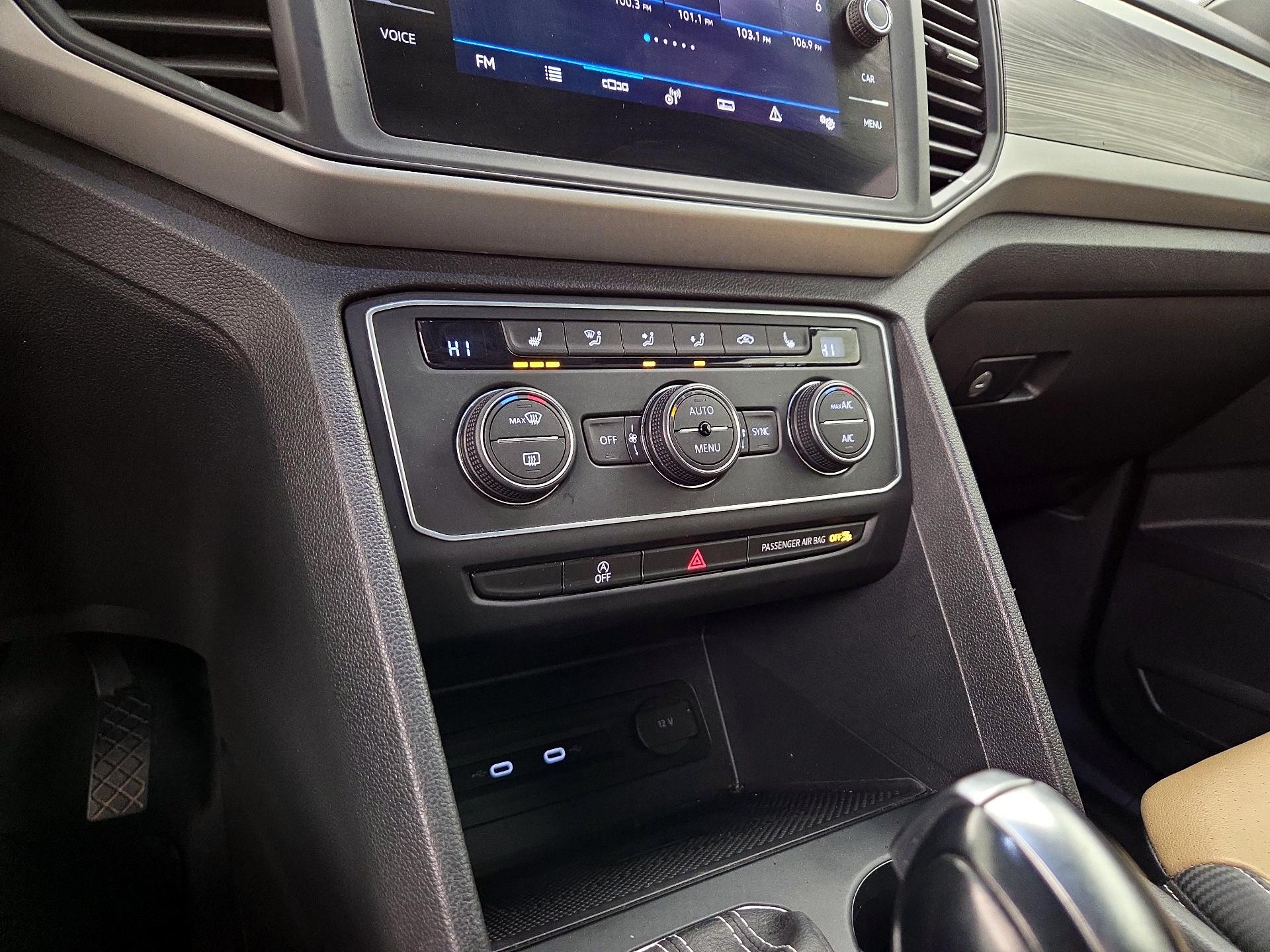 Thumbnail: 2021 Volkswagen Atlas - 16