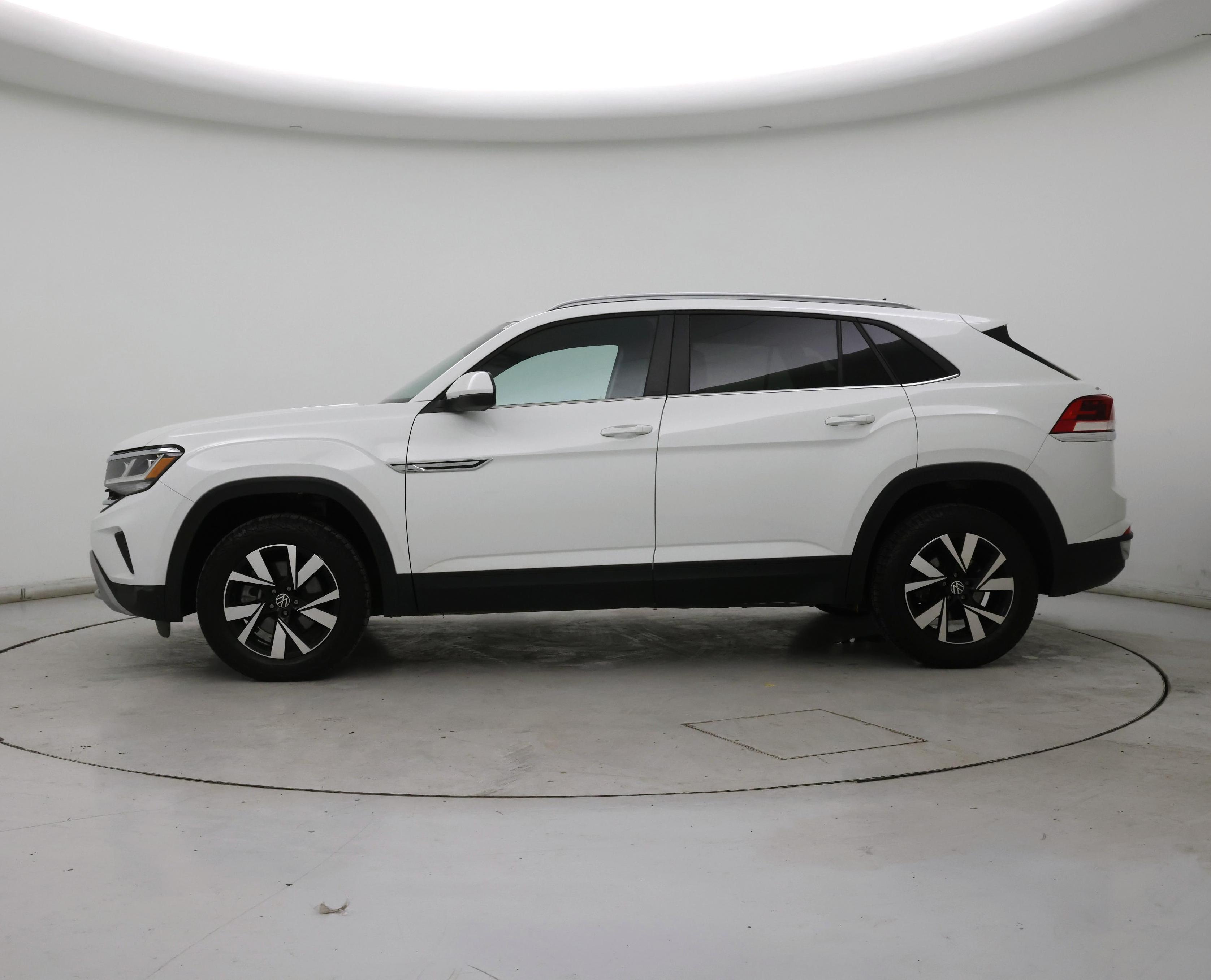 Thumbnail: 2021 Volkswagen Atlas - 3