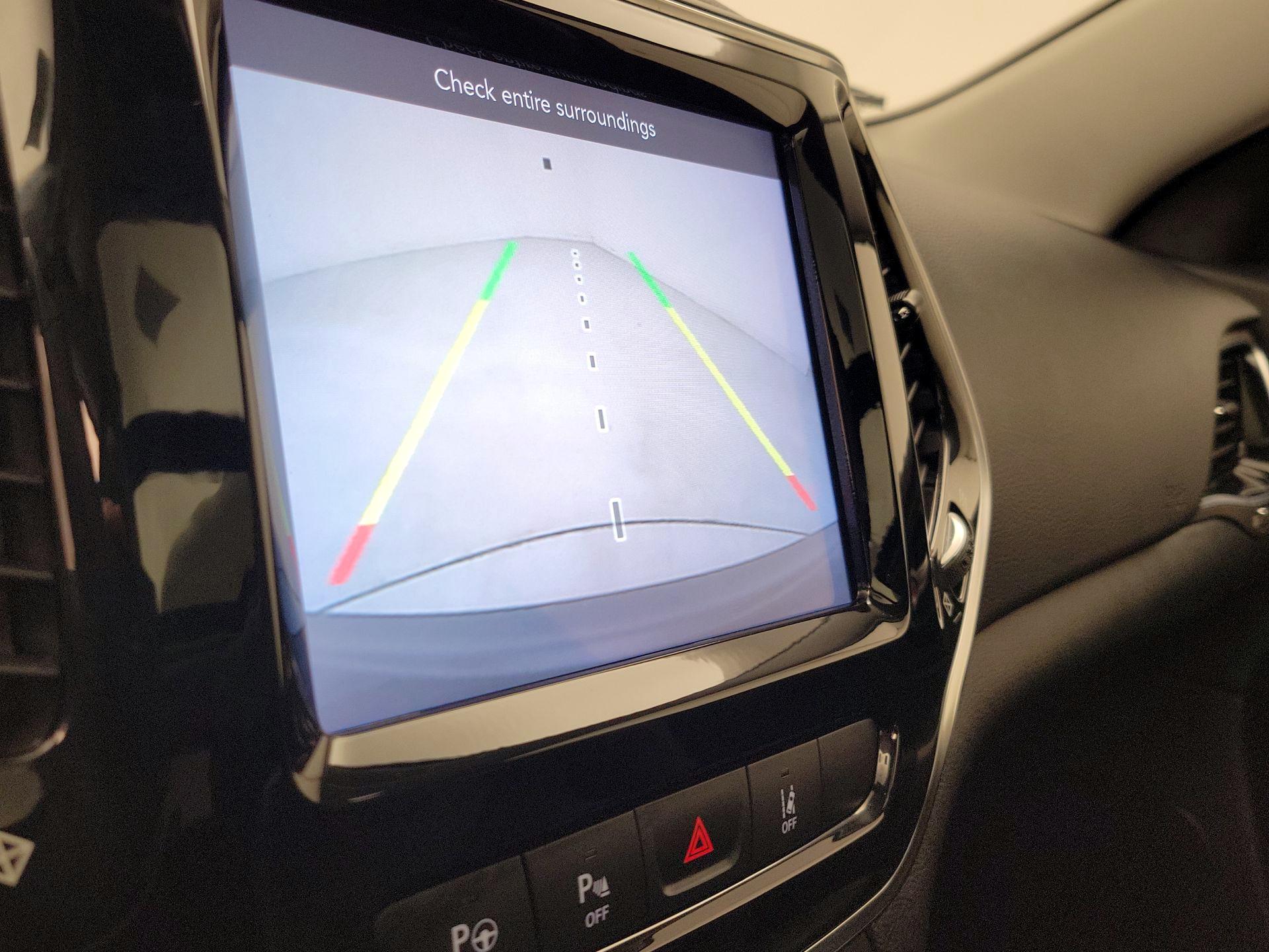 Thumbnail: 2021 Jeep Cherokee - 14