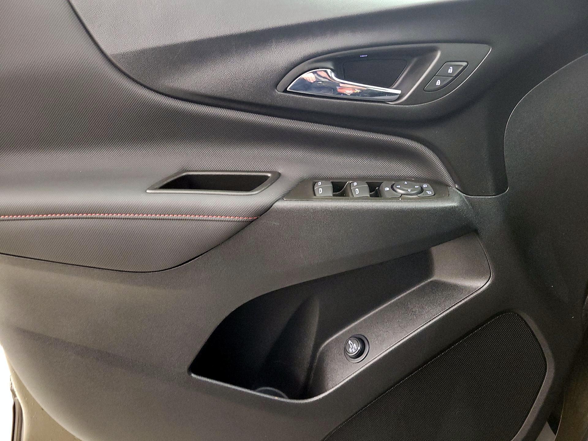 Thumbnail: 2023 Chevrolet Equinox - 12