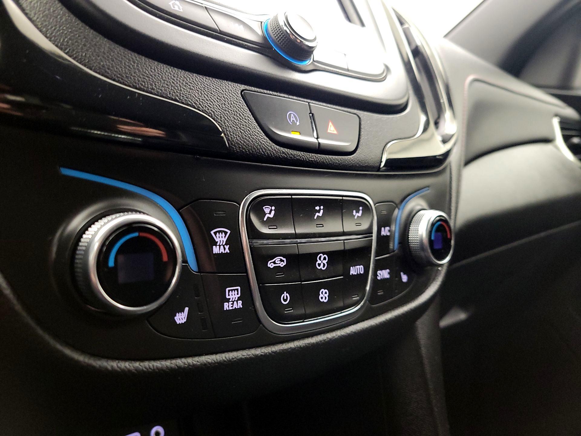 Thumbnail: 2023 Chevrolet Equinox - 16