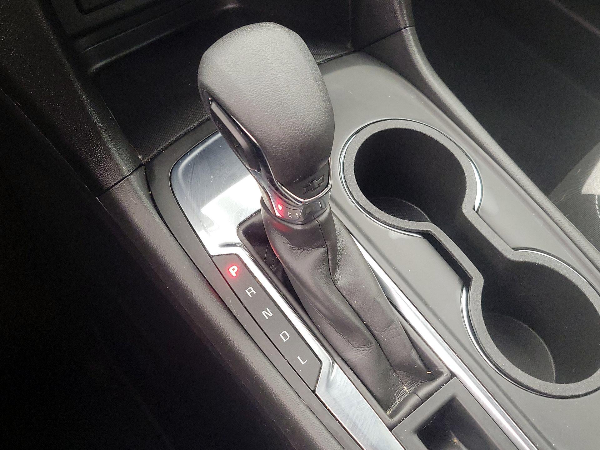 Thumbnail: 2023 Chevrolet Equinox - 17