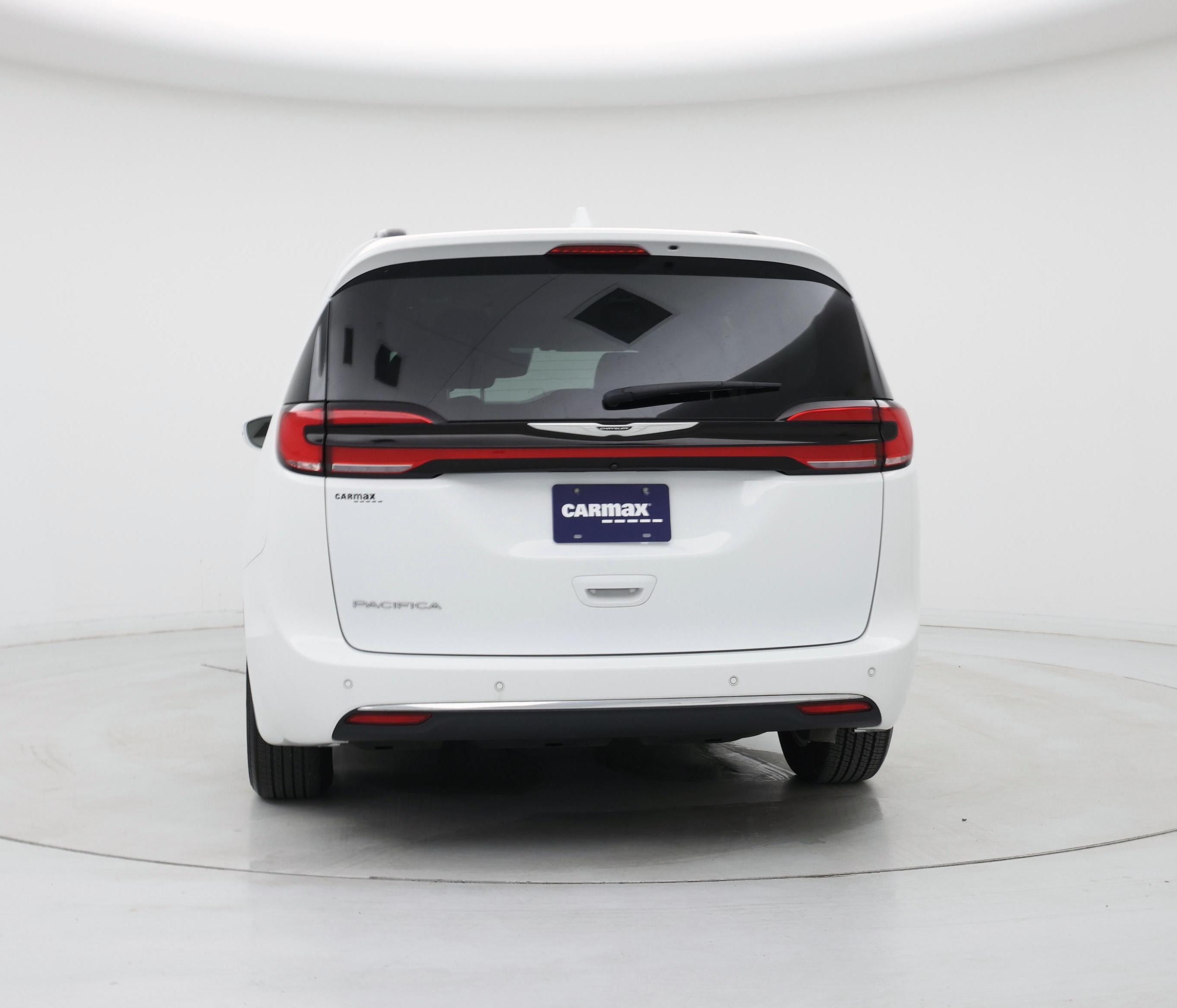 Thumbnail: 2022 Chrysler Pacifica - 6