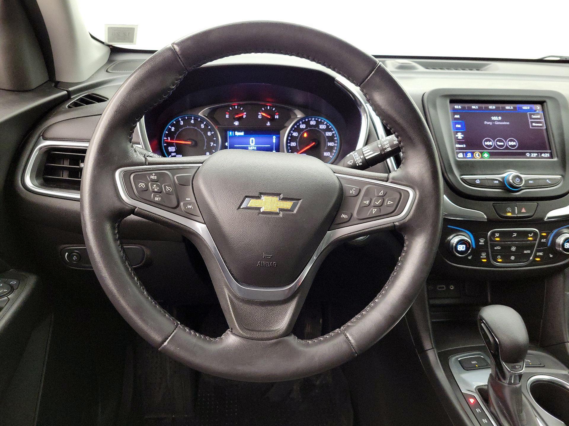 Thumbnail: 2022 Chevrolet Equinox - 10