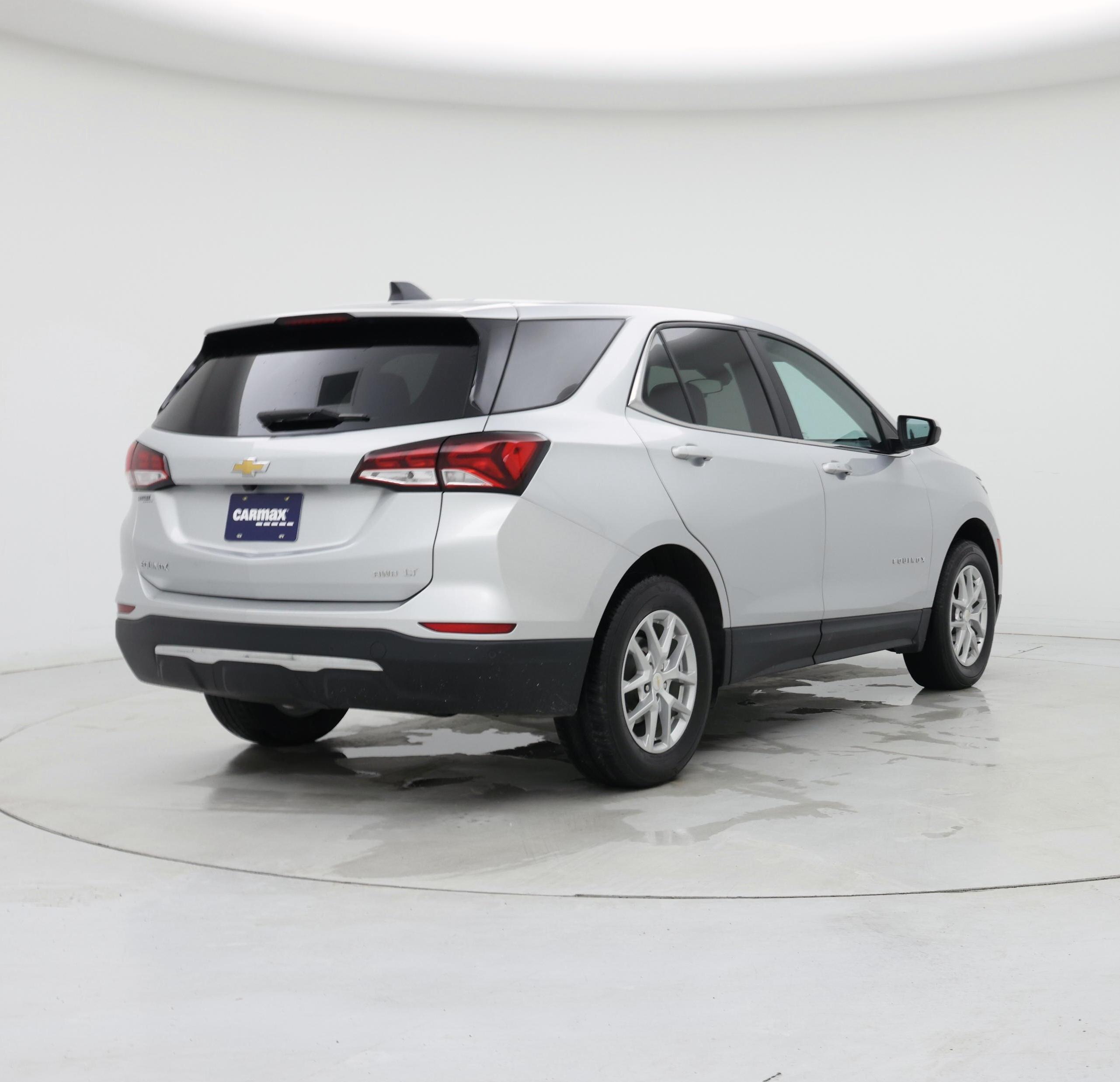 Thumbnail: 2022 Chevrolet Equinox - 8