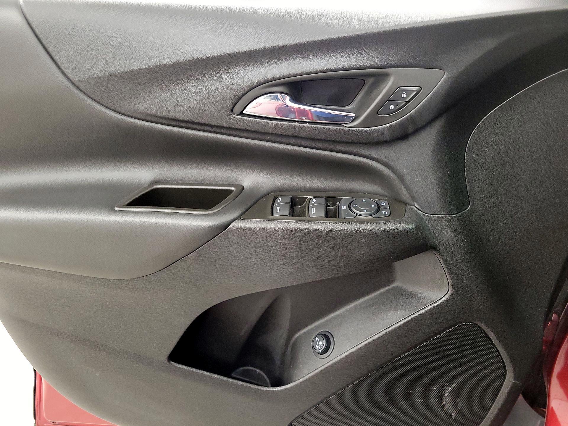 Thumbnail: 2023 Chevrolet Equinox - 12