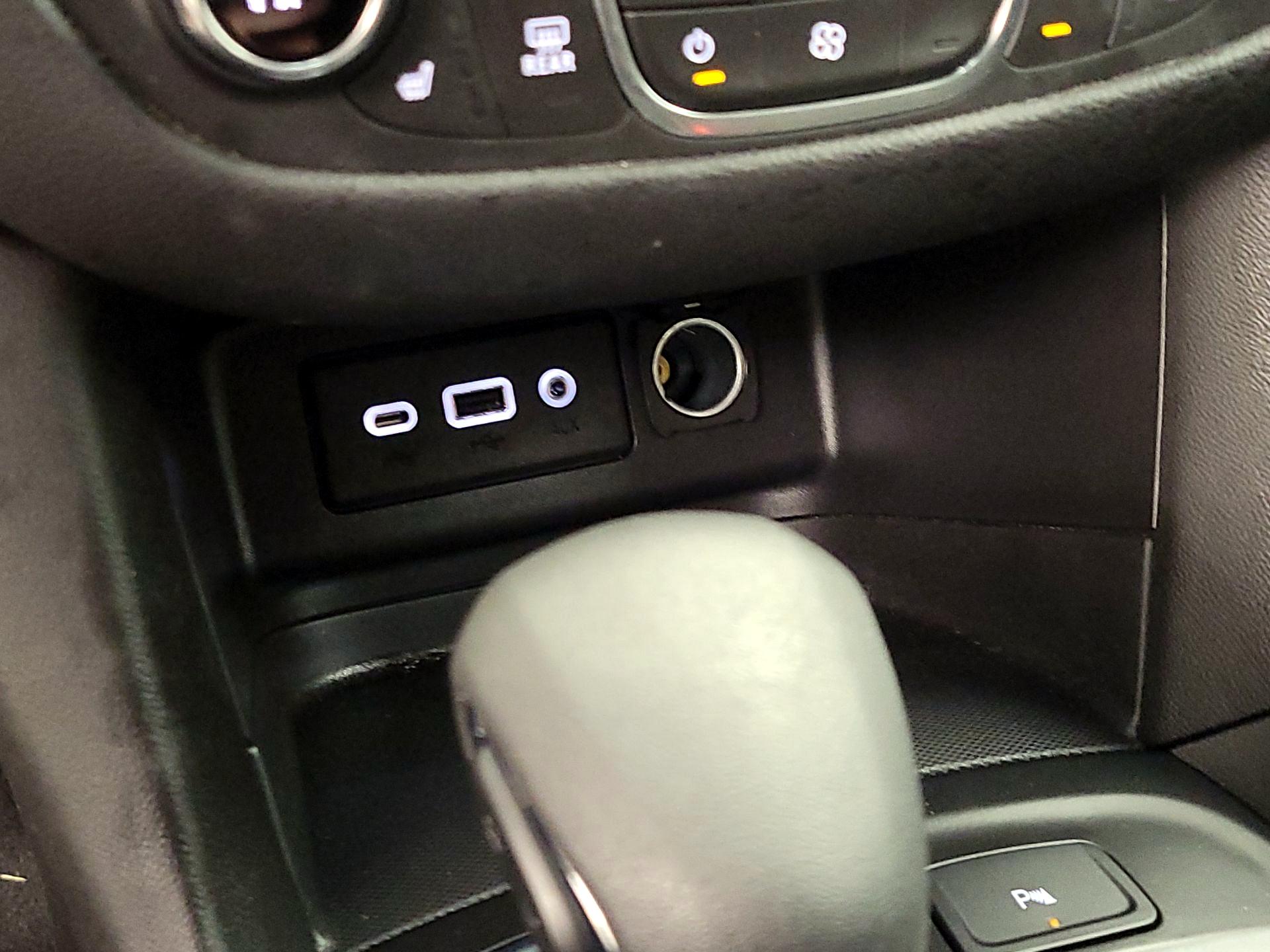 Thumbnail: 2023 Chevrolet Equinox - 19