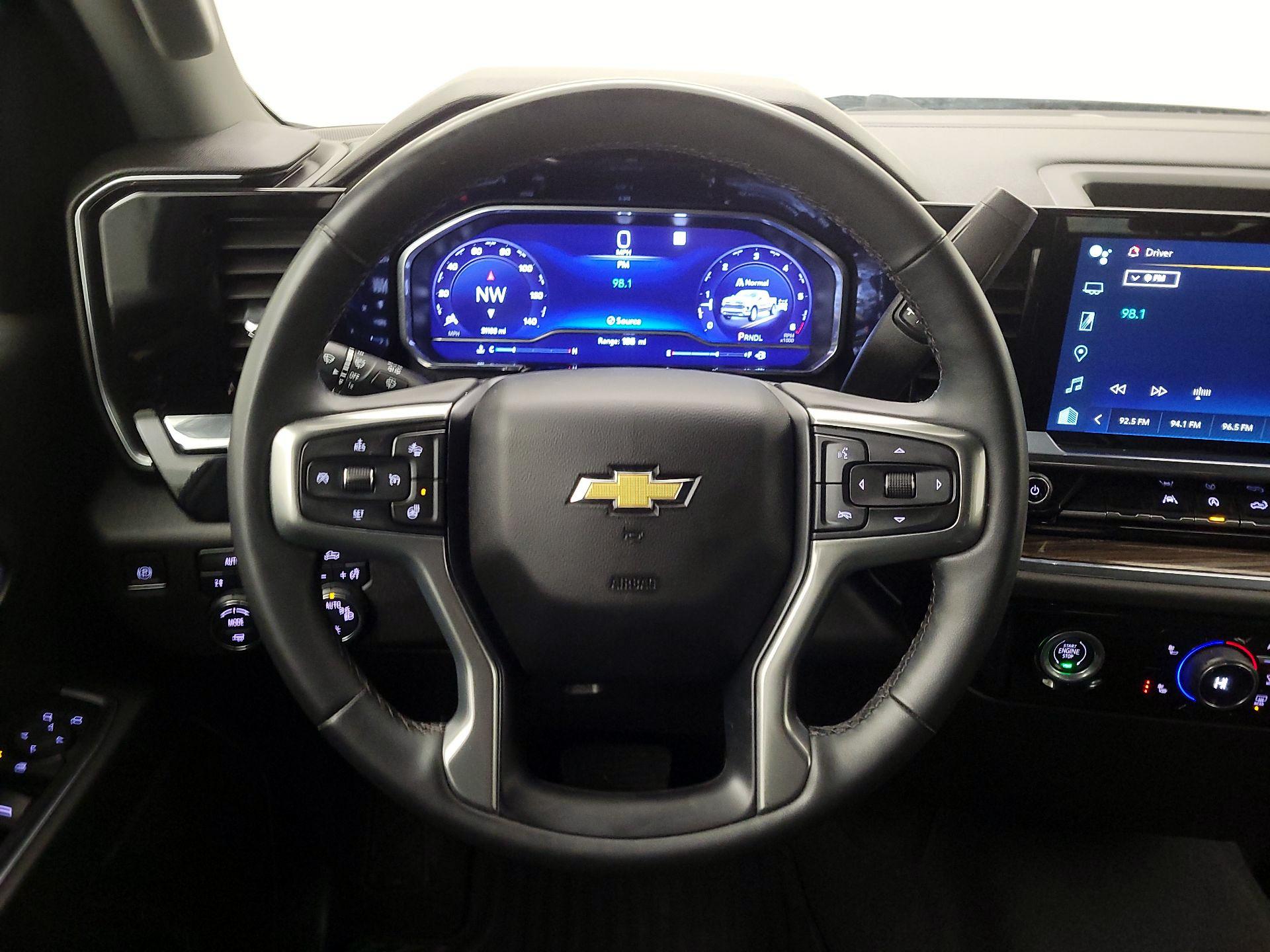 Thumbnail: 2023 Chevrolet Silverado 1500 - 10