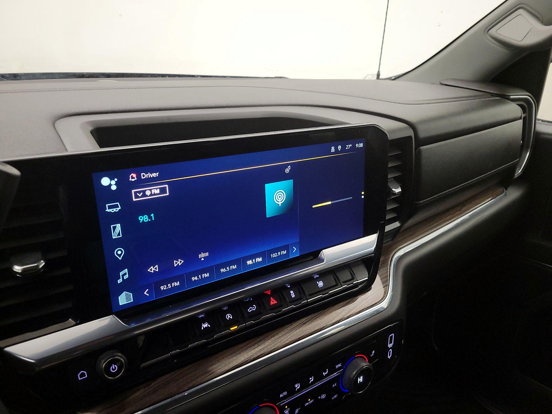 Thumbnail: 2023 Chevrolet Silverado 1500 - 14