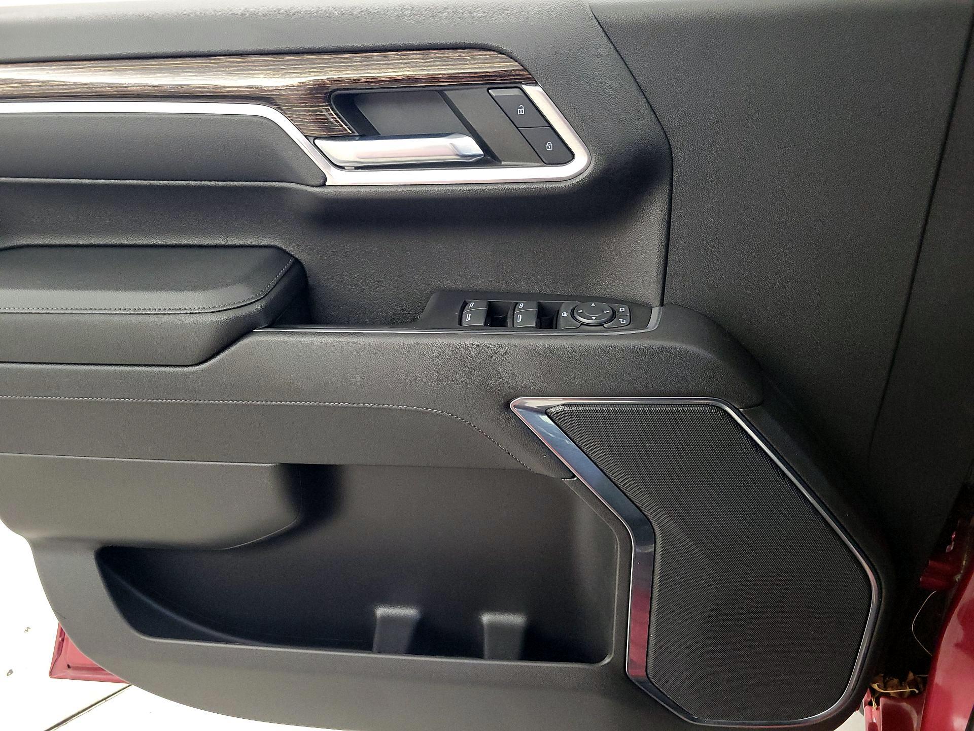 Thumbnail: 2023 GMC Sierra 1500 - 12