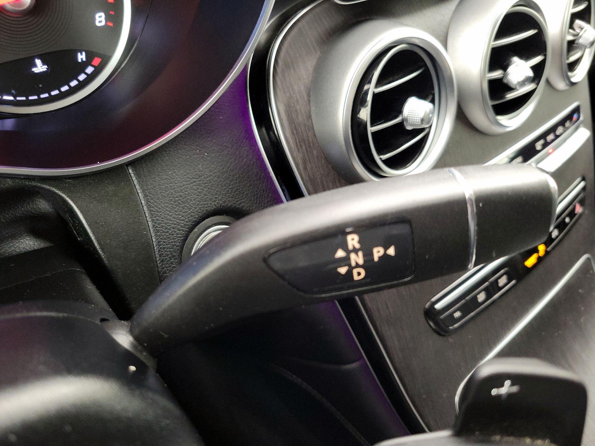 Thumbnail: 2020 Mercedes-Benz GLC - 17