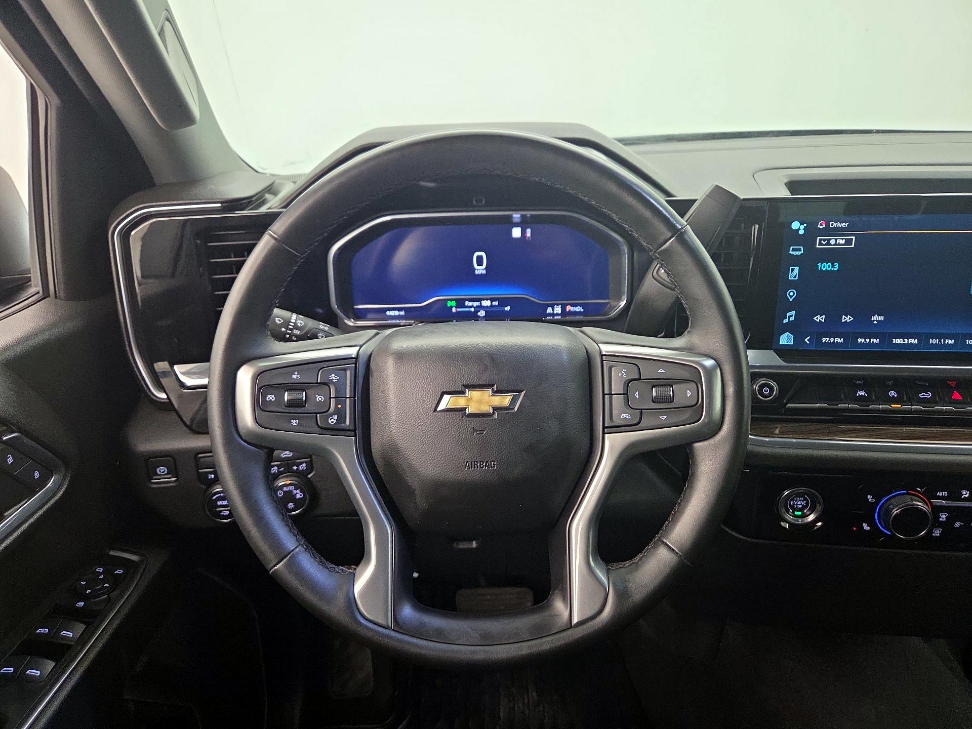 Thumbnail: 2023 Chevrolet Silverado 1500 - 10