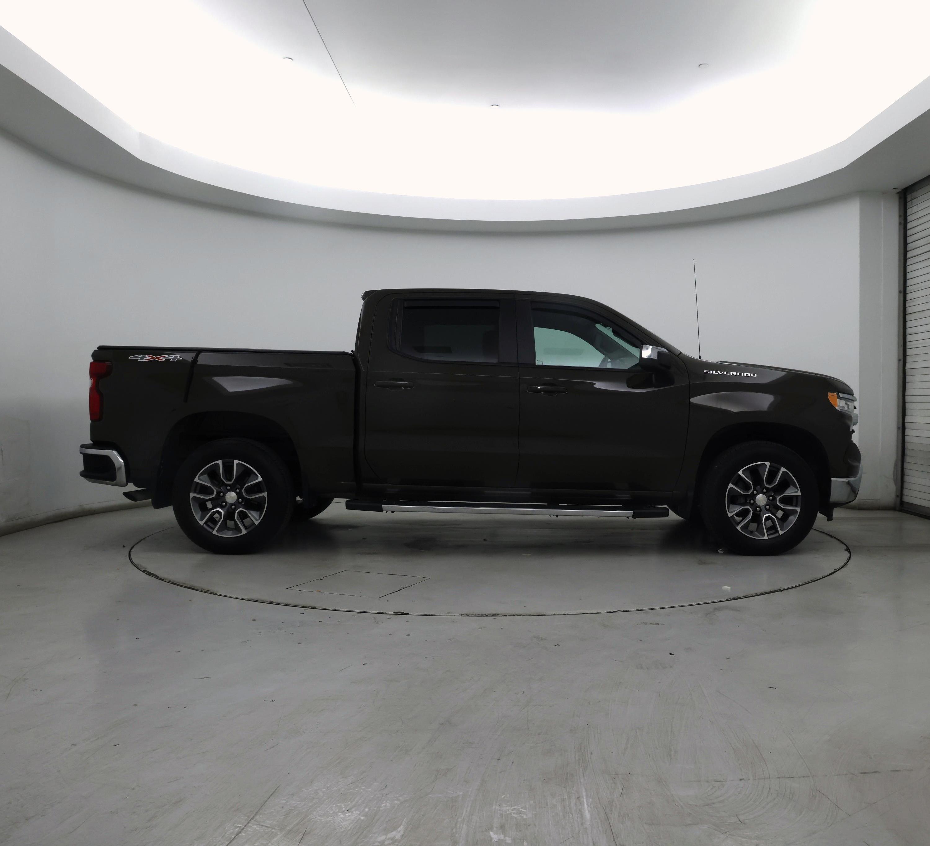 Thumbnail: 2023 Chevrolet Silverado 1500 - 7