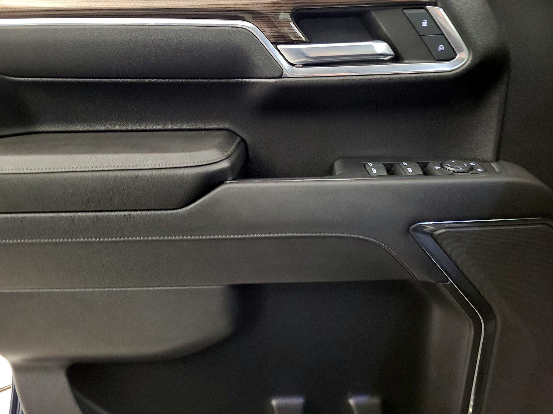 Thumbnail: 2023 Chevrolet Silverado 1500 - 12