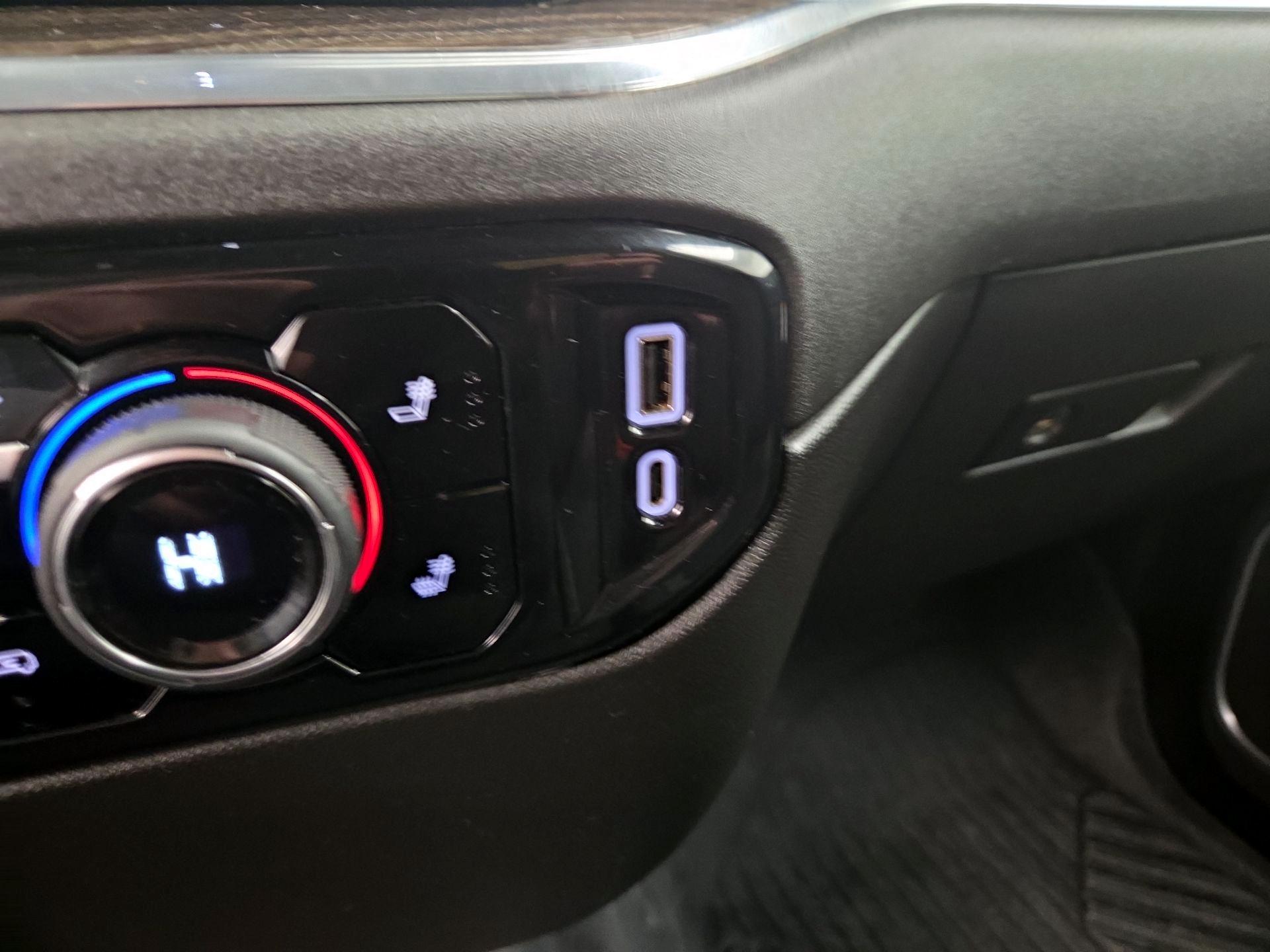 Thumbnail: 2023 Chevrolet Silverado 1500 - 18