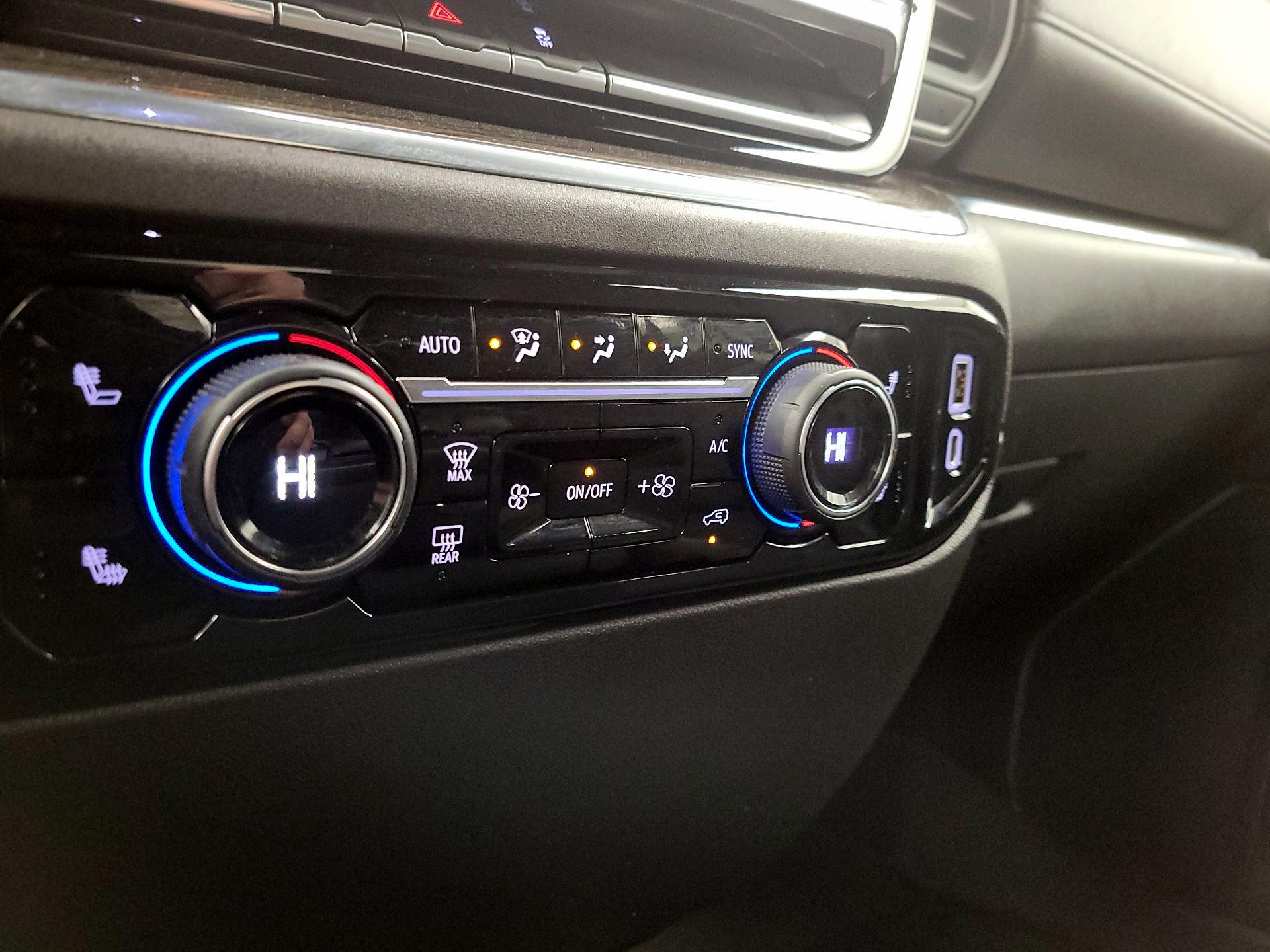 Thumbnail: 2023 Chevrolet Silverado 1500 - 17