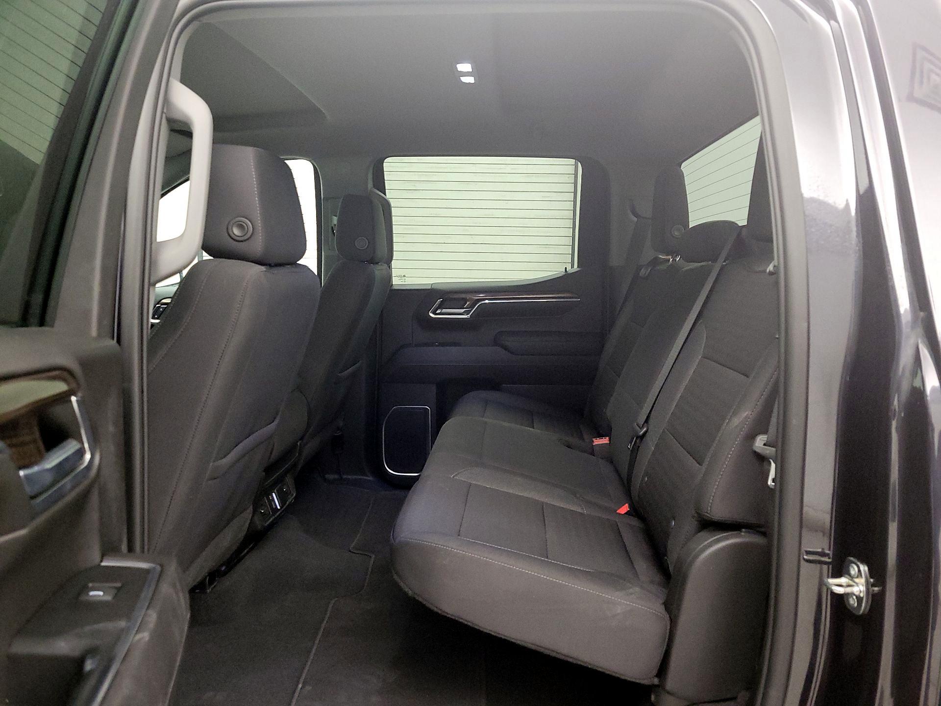 Thumbnail: 2023 Chevrolet Silverado 1500 - 20